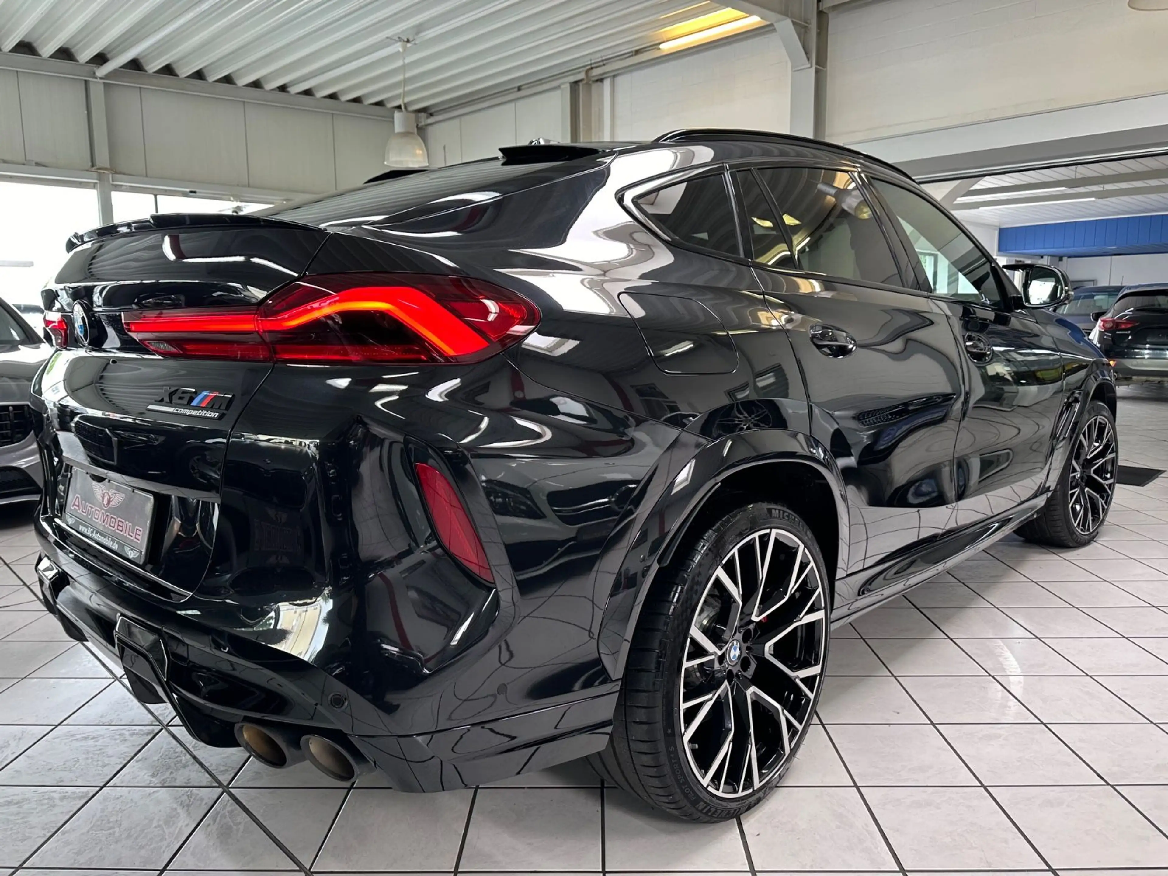 BMW X6 M Competition MASSAGE SKY PANO SOFTCLOSE — photo 10