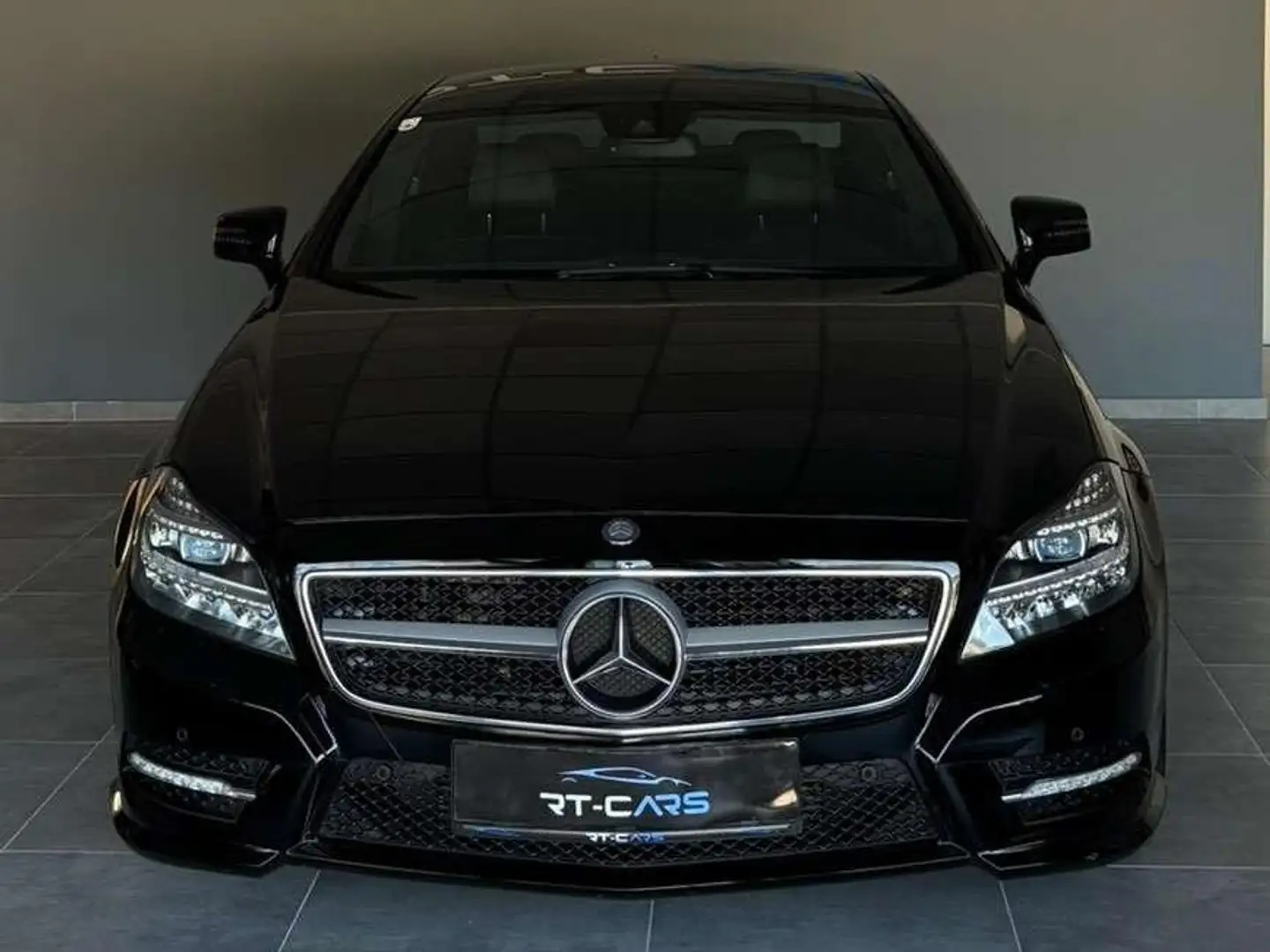 Mercedes-Benz CLS 350 CLS 350 CDI BlueEfficiency 4MATIC Aut. DPF Schwarz - 2