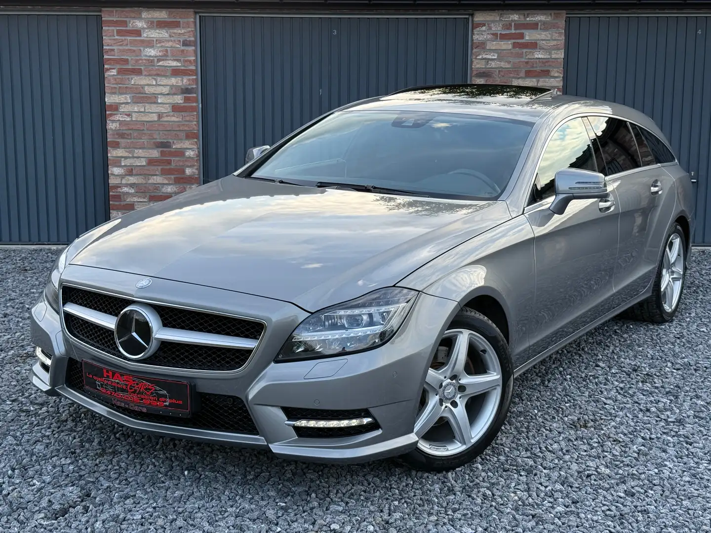 Mercedes-Benz CLS 250 ( 82.231Km ) Pack AMG ( 1er propriétaire ) Full Gris - 2