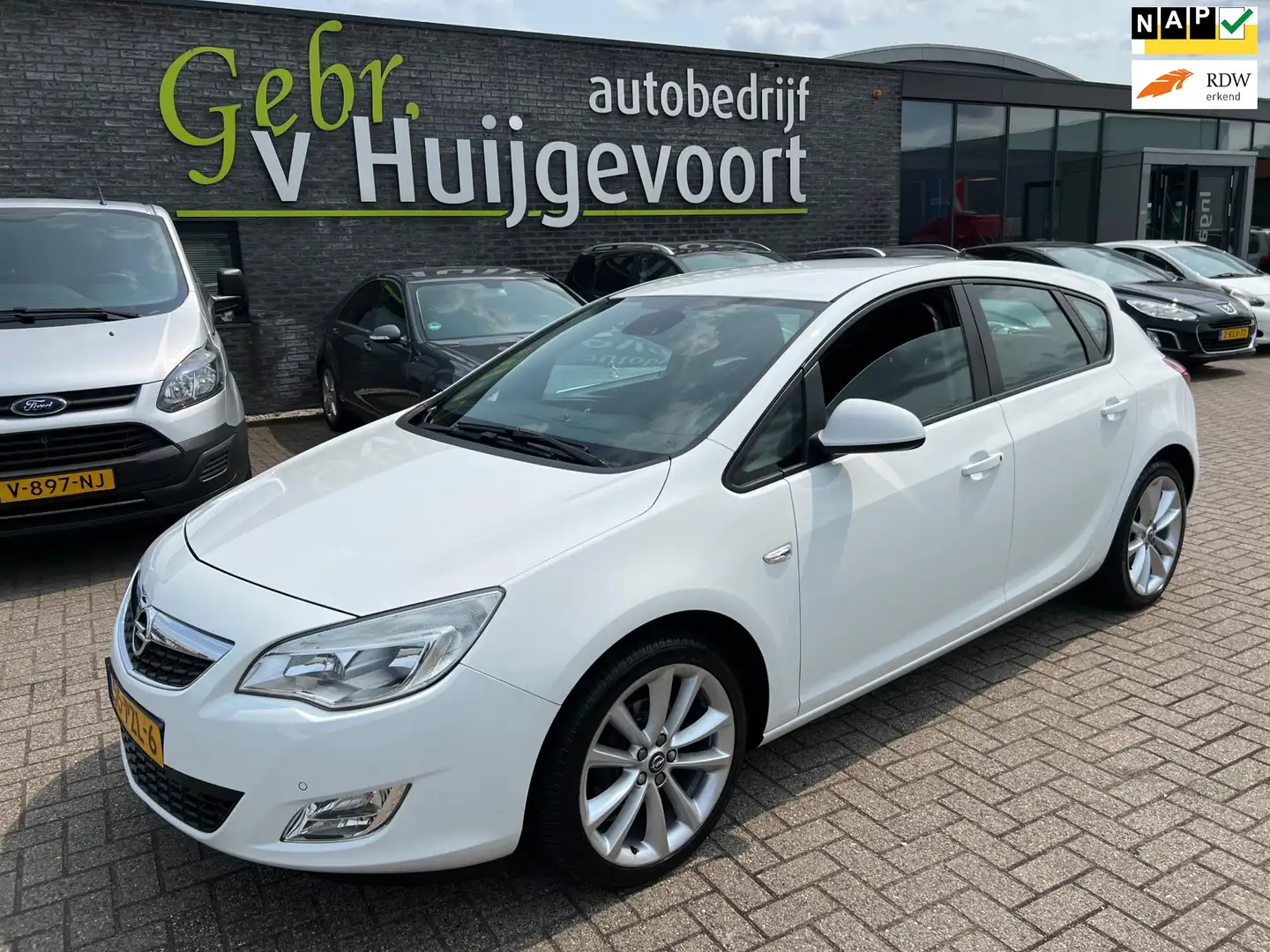 Opel Astra 1.4 Turbo Edition Blanco - 1