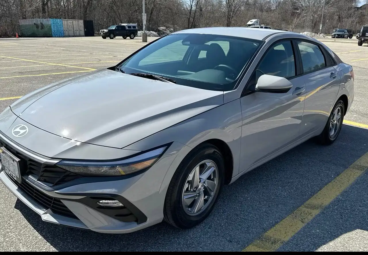 2024 Hyundai ELANTRA