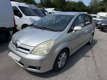 Corolla Verso 2.0 Turbo D4D 16v Linea Luna