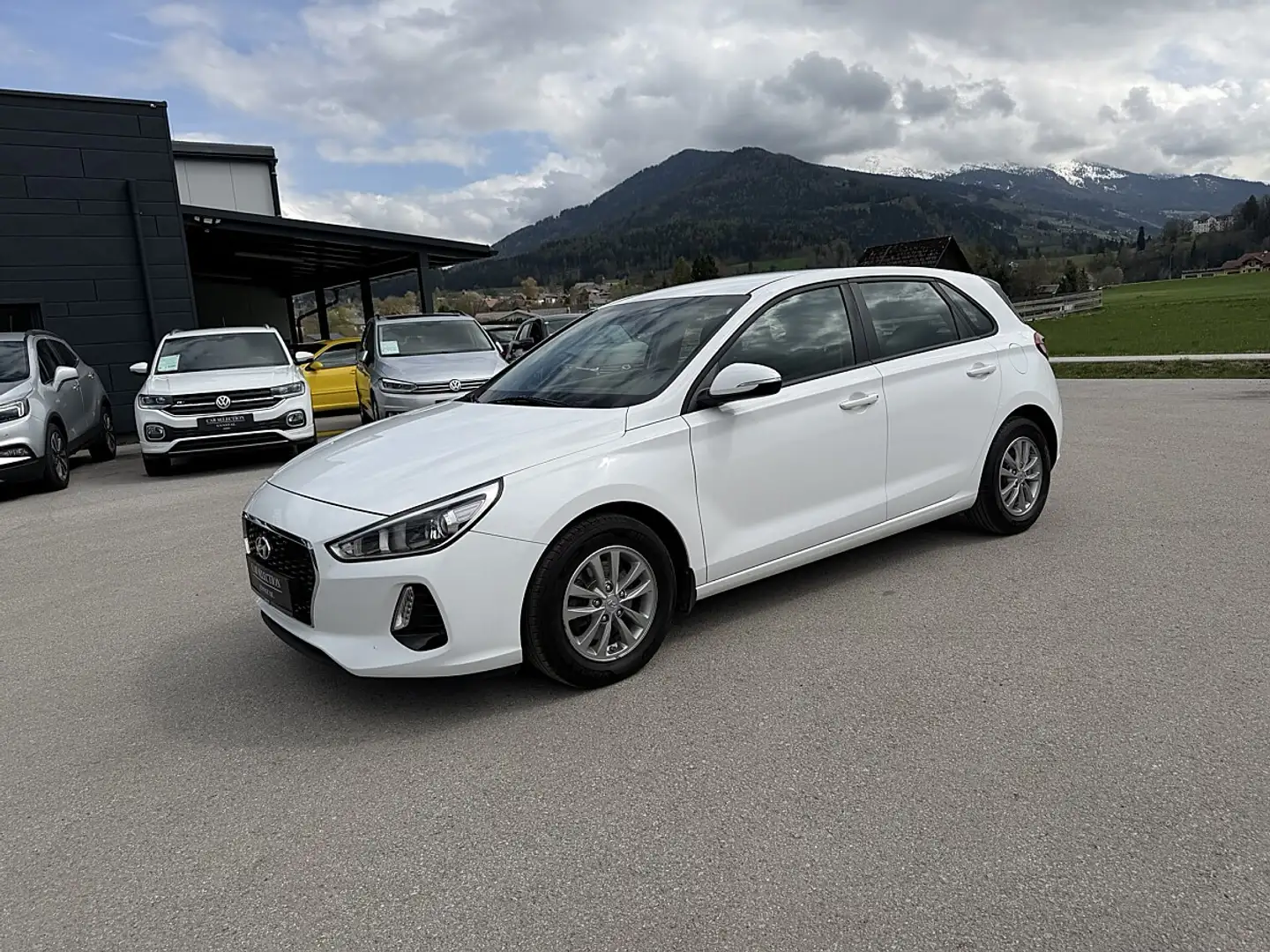 Hyundai i30 CW 1,0 T-GDI Start/Stopp Comfort | Pickerl Neu ... Weiß - 2