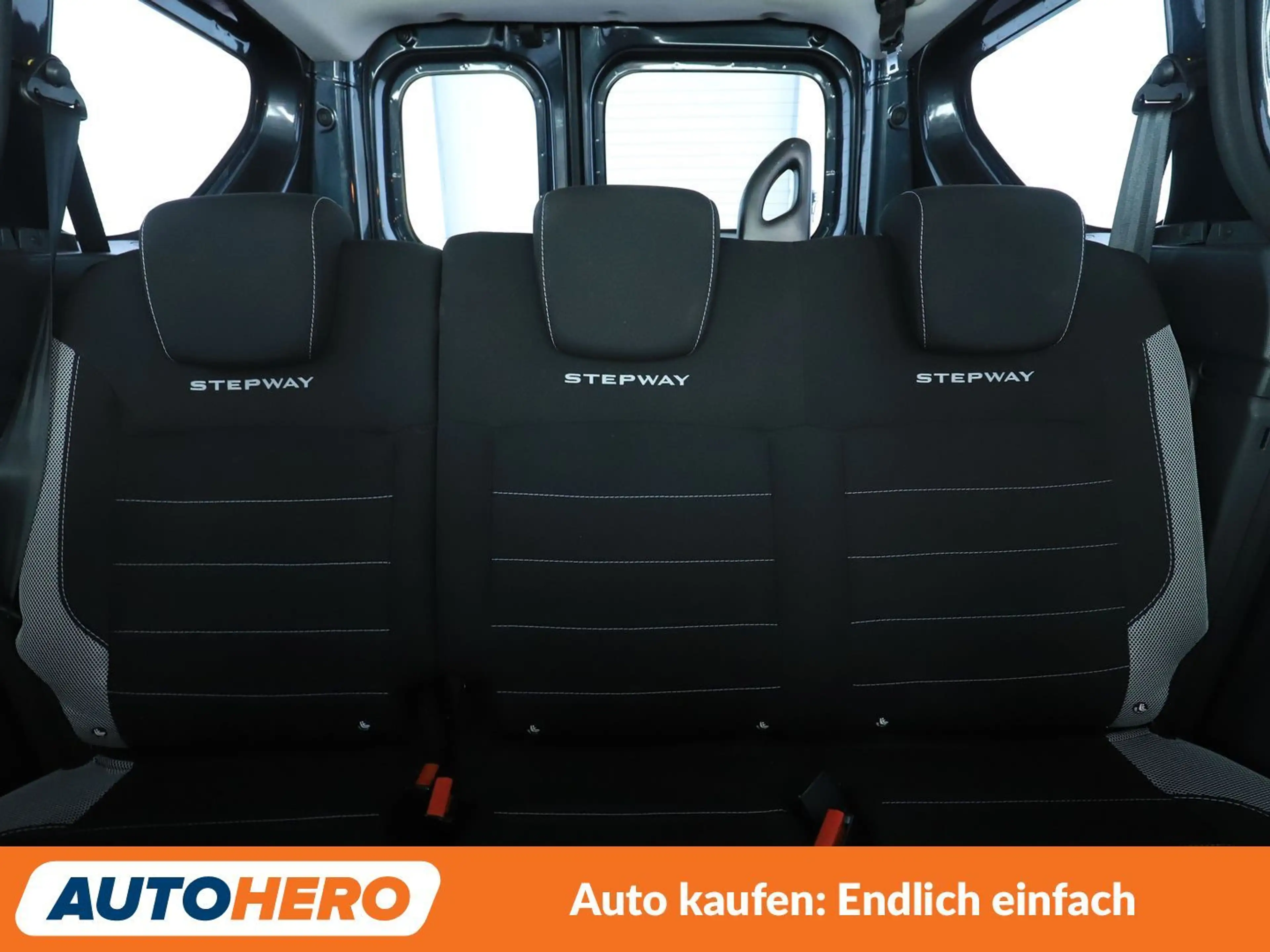 Dacia Dokker 1.2 TCe Stepway*NAVI*PDC*KLIMA*TEMPO*GARANTIE* — photo 15