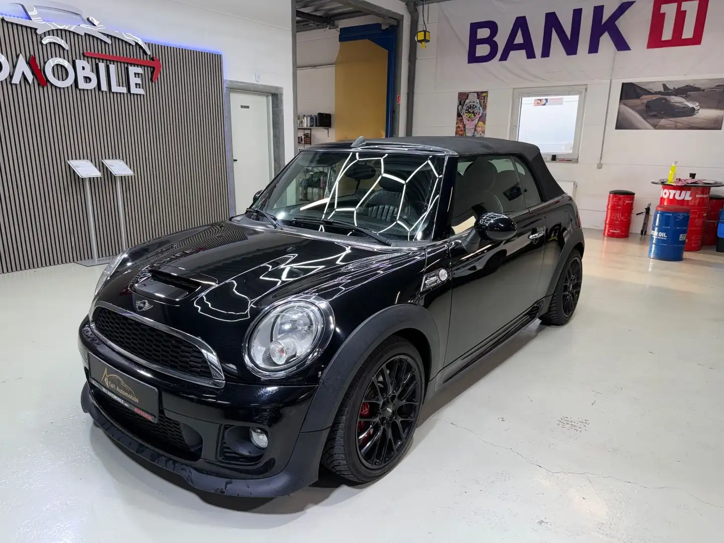 MINI John Cooper Works Cabrio John Cooper Works Leder Harman Kardon Fekete - 2