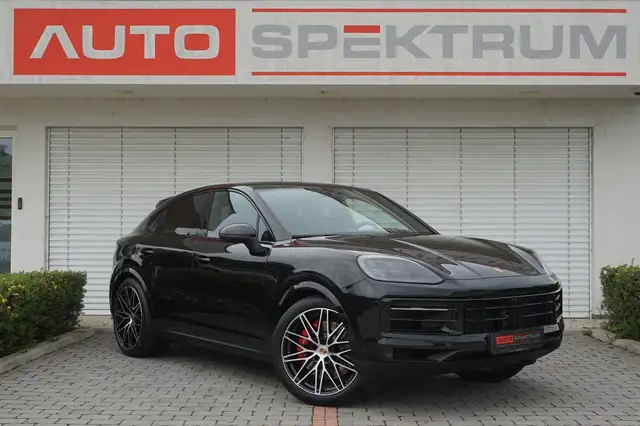 Porsche Cayenne view 7