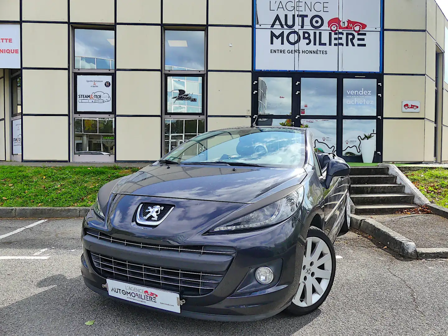 Peugeot 1.6 VTI 120 SPORT PACK Noir - 1