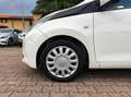 Toyota Aygo 1.0 VVT-i 69 CV 5 porte OK NEOPATENTATI Bianco - thumbnail 14