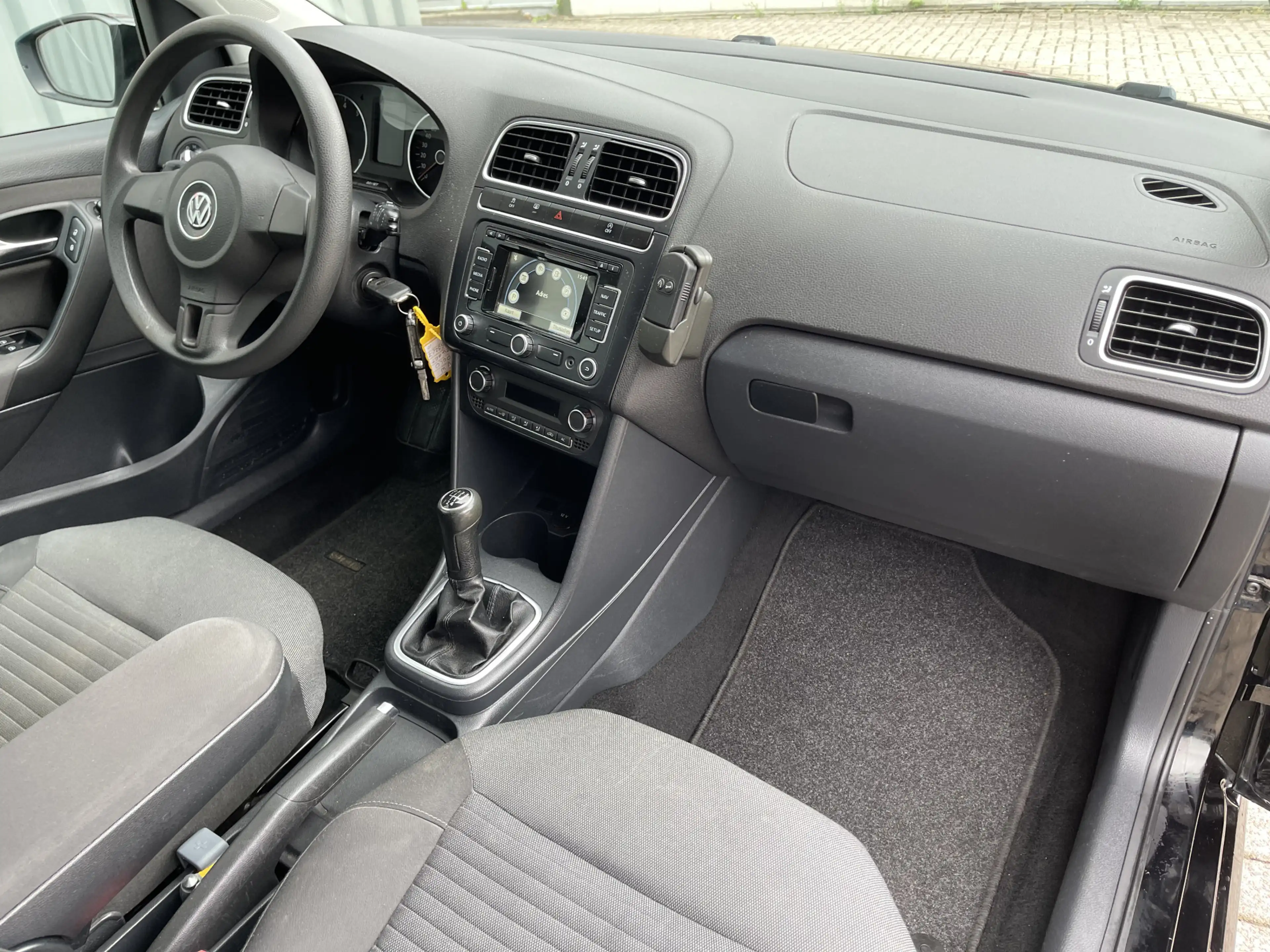 Volkswagen Polo 1.2-12V BlueMotion Comfortline Navi.Clima.Cruise.L — photo 27