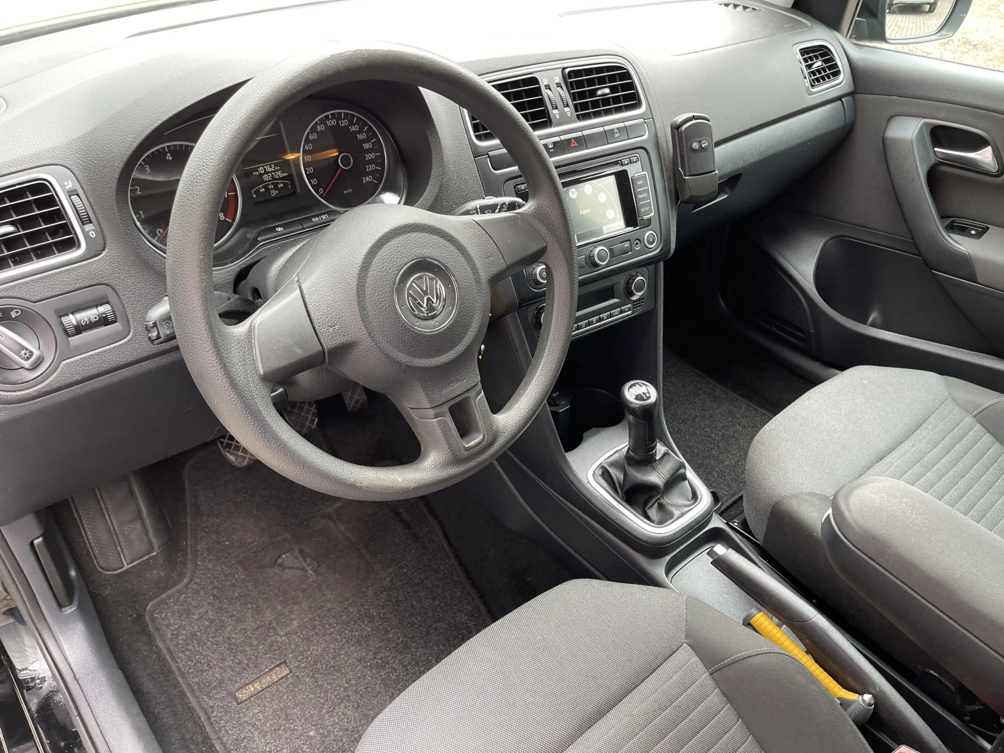 Volkswagen Polo 1.2-12V BlueMotion Comfortline Navi.Clima.Cruise.L — photo 23