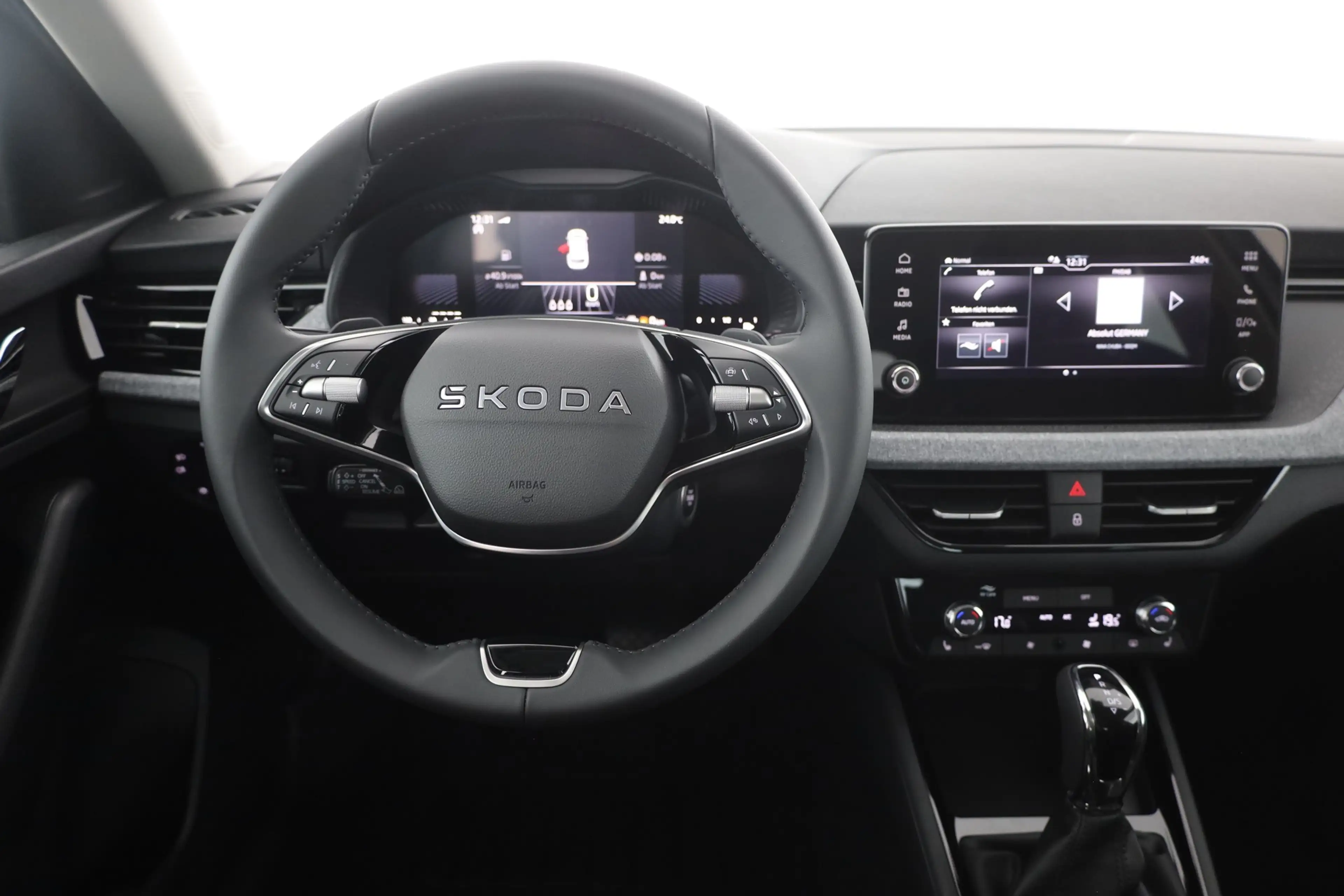 Skoda Kamiq 1.0 TSI DSG LED ACC Kamera AHK — photo 10