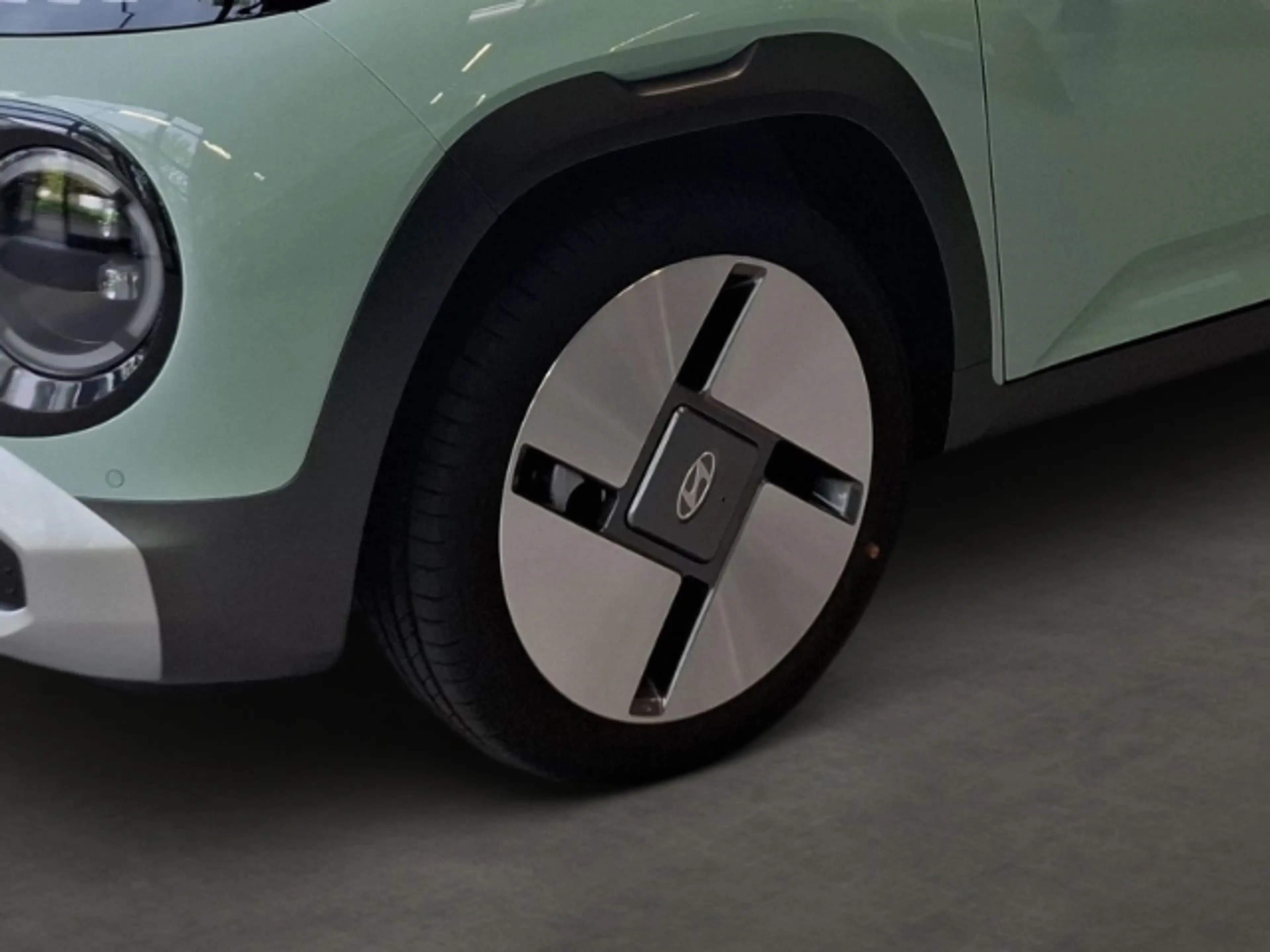 Hyundai Inster Lounge 49 kWh Wärmepumpe/Navi/Lenkrad/Sitzheizung/ — photo 6