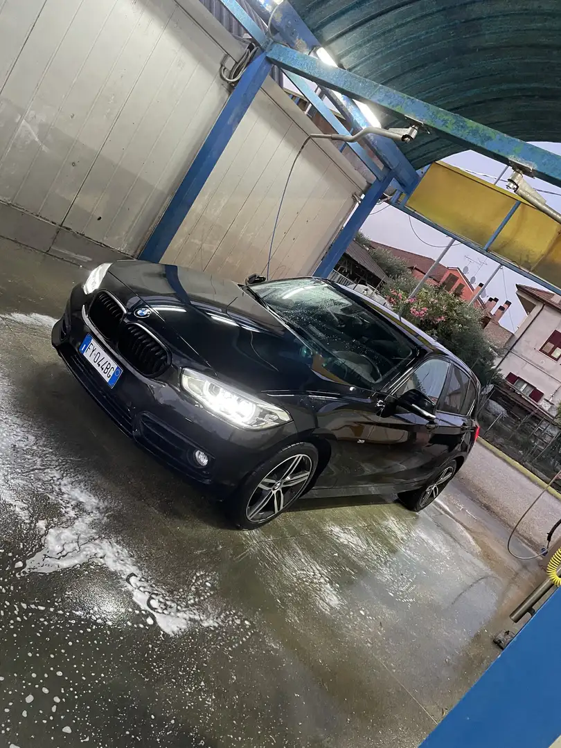 BMW 118 118d Sport 5p - 1
