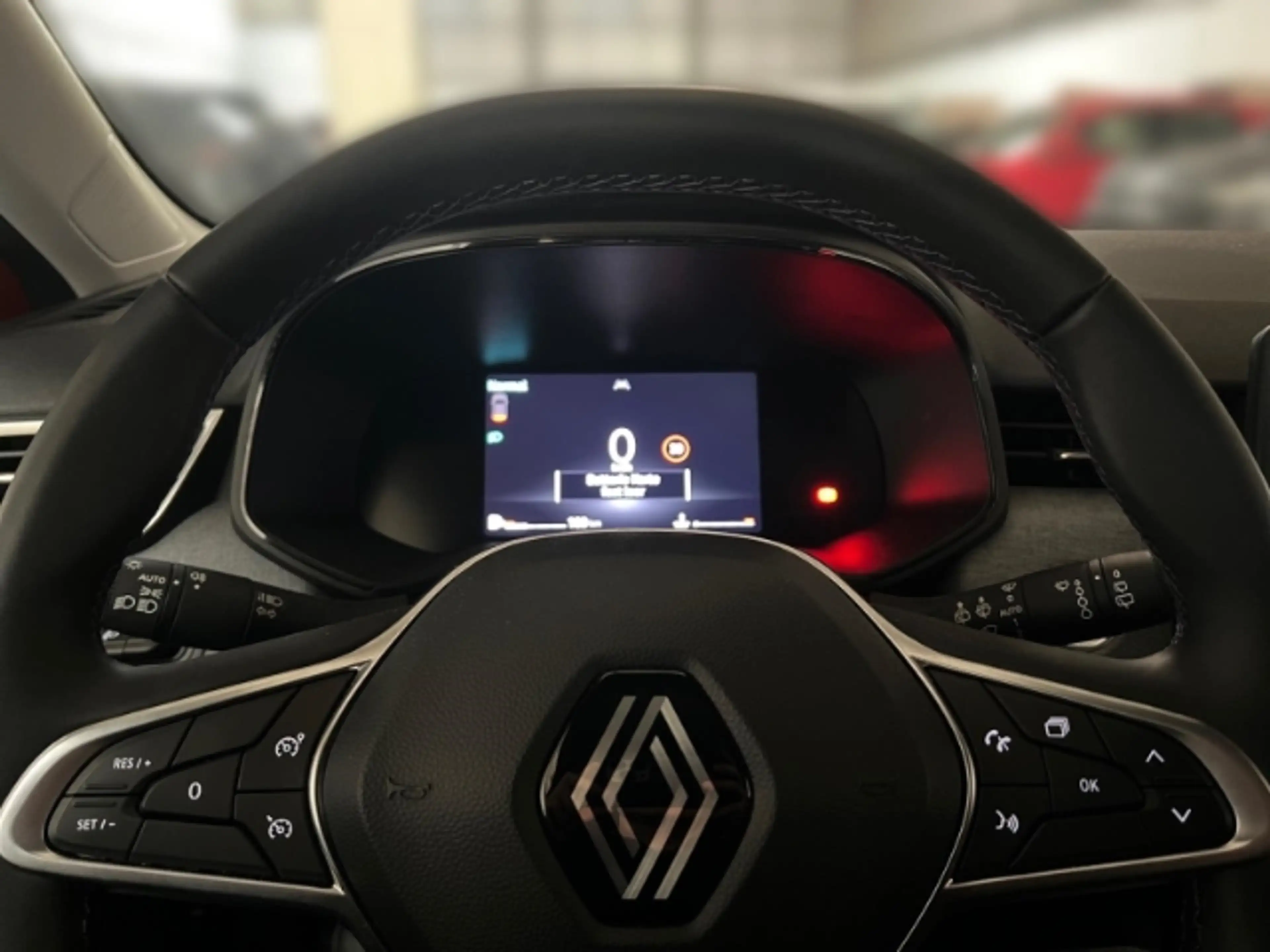Renault Clio V 1.0 TCe 90 Evolution Navi+Sitzheizung+Rückfahrka — photo 8