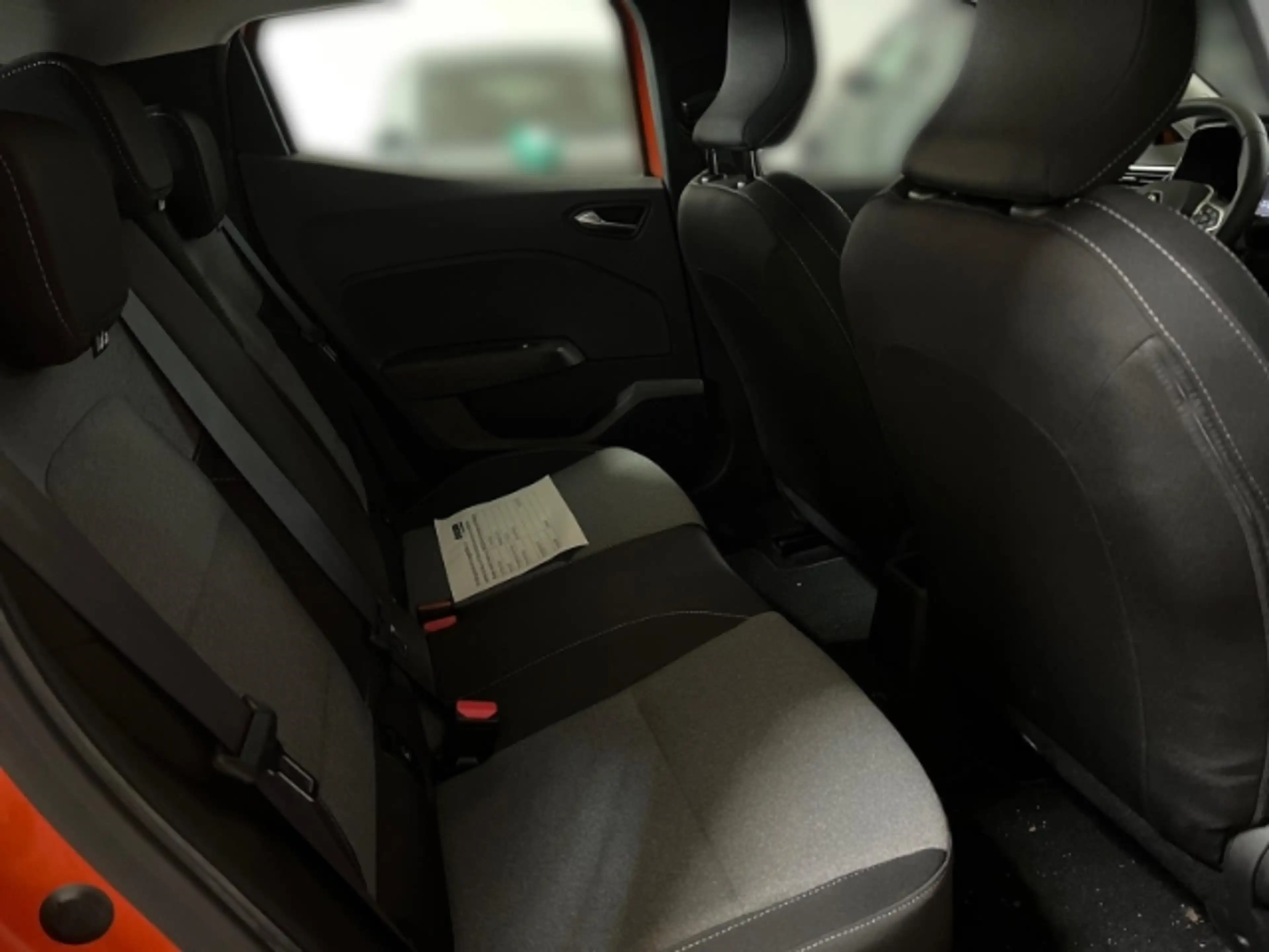 Renault Clio V 1.0 TCe 90 Evolution Navi+Sitzheizung+Rückfahrka — photo 12