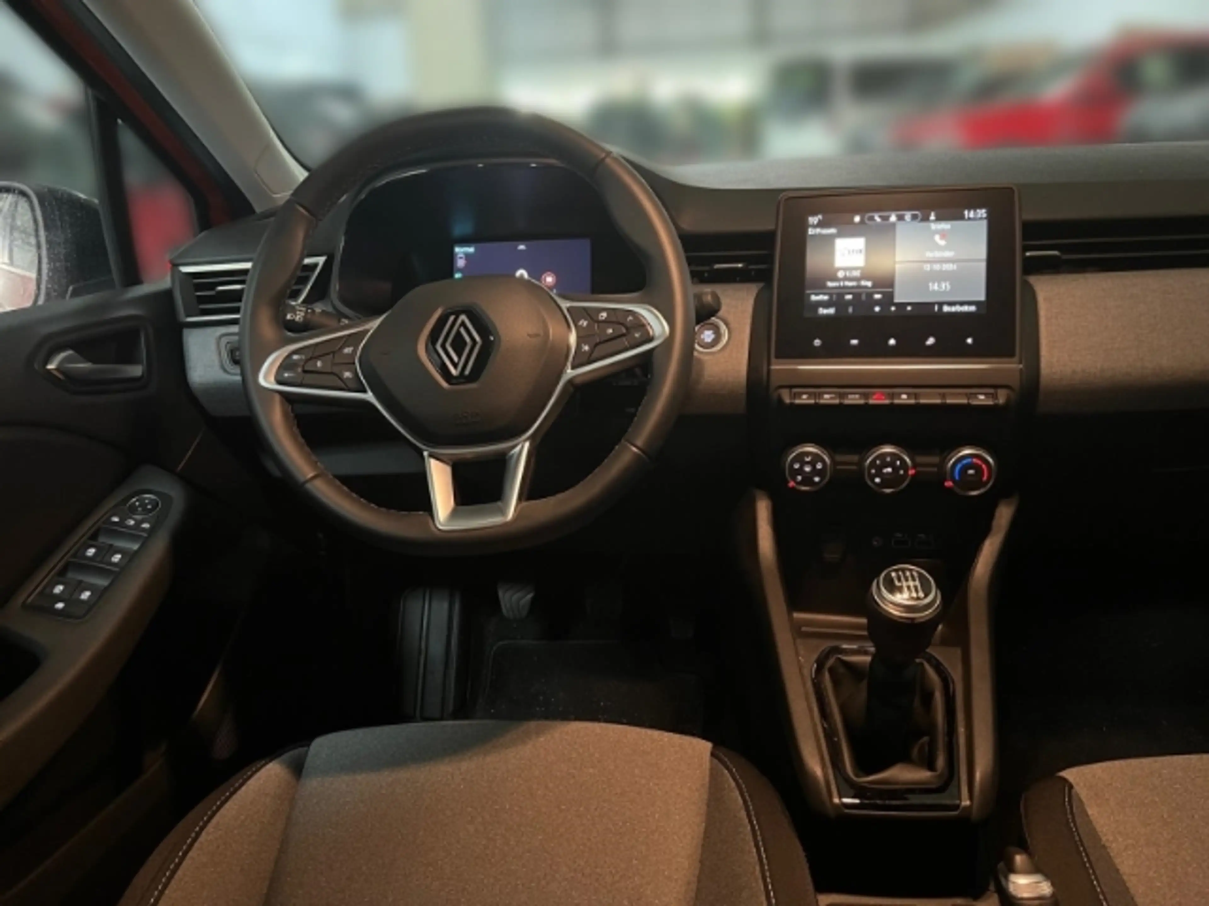 Renault Clio V 1.0 TCe 90 Evolution Navi+Sitzheizung+Rückfahrka — photo 10