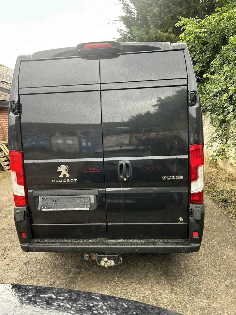 Peugeot Boxer Boxer 2.0 BlueHDi L3 Pro S/S Černá - 2