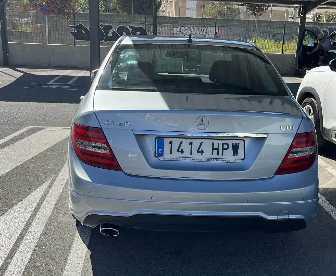 Mercedes-Benz C 220 CDI DPF BlueEFFICIENCY 7G-TRONIC Avantgarde Edition - 2