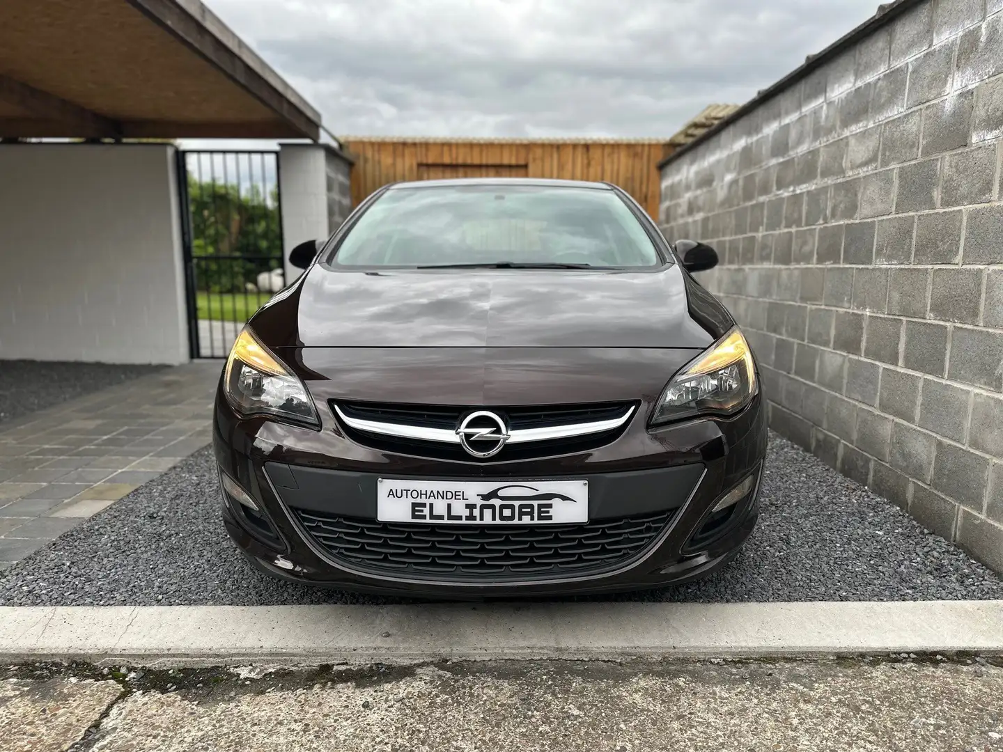 Opel Astra 1.6i Cosmo Airco Pdc Slechts 82000km Brun - 2