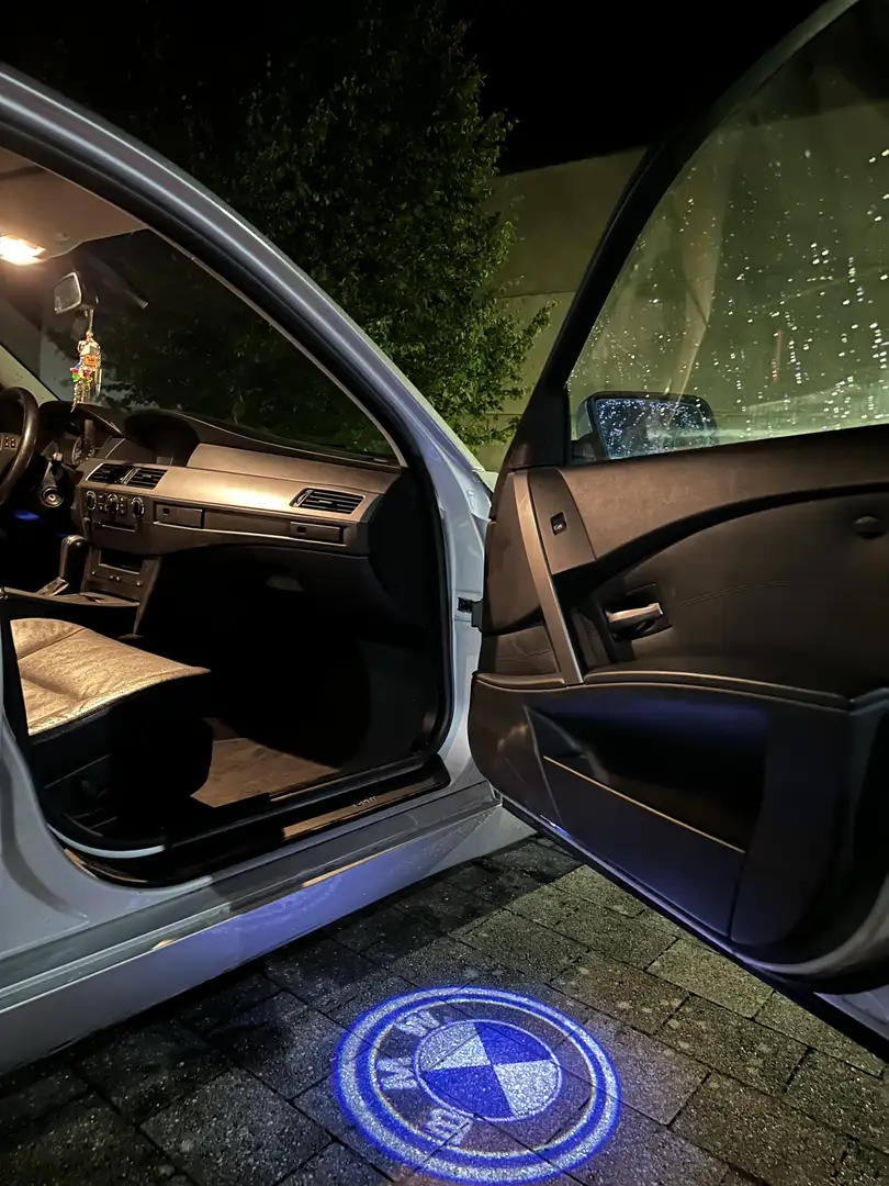 BMW 520 520i - 2