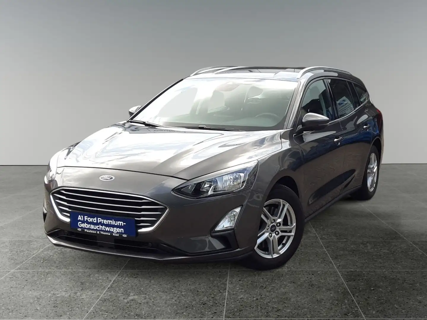 Ford Focus 1.0 EcoBoost Cool&Connect S/S Grijs - 1