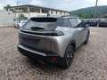 Peugeot 2008 Hybrid 136 e-DCS6 GT Gris - thumbnail 5
