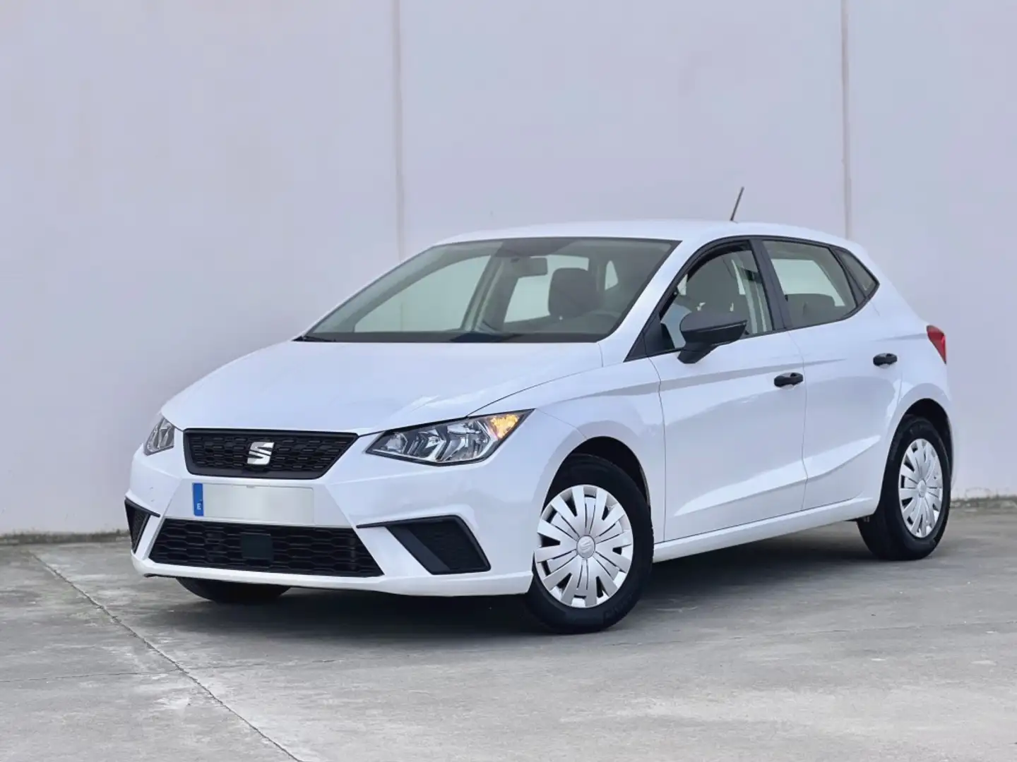 SEAT Ibiza 1.6TDI CR S&S Reference 80 Blanco - 1