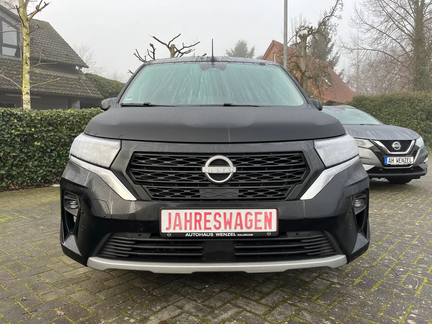 Nissan Townstar 1.3 DIG-T Kombi Tekna, Navi, LED Schwarz - 2