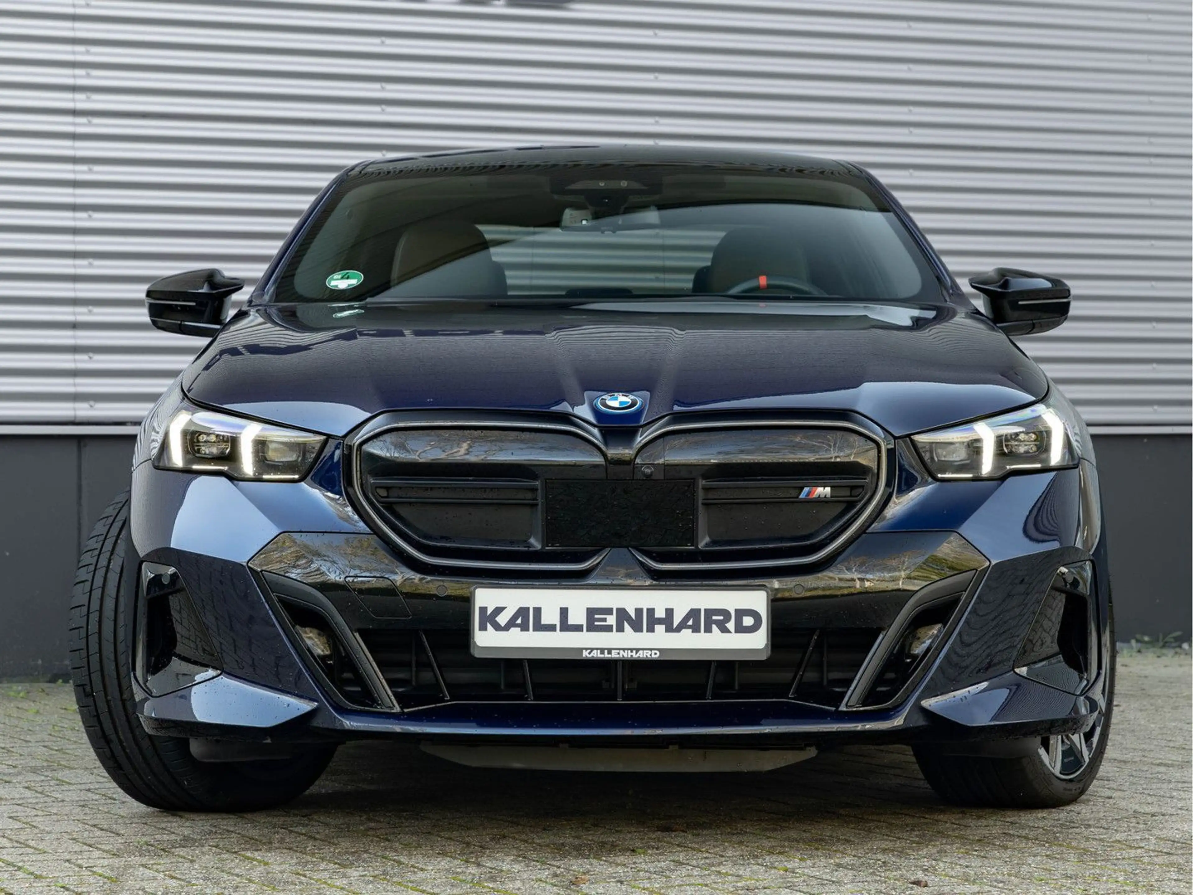 BMW i5 M60 xDrive - M-Sport Pro - Pano - Bowers & Wi — photo 6