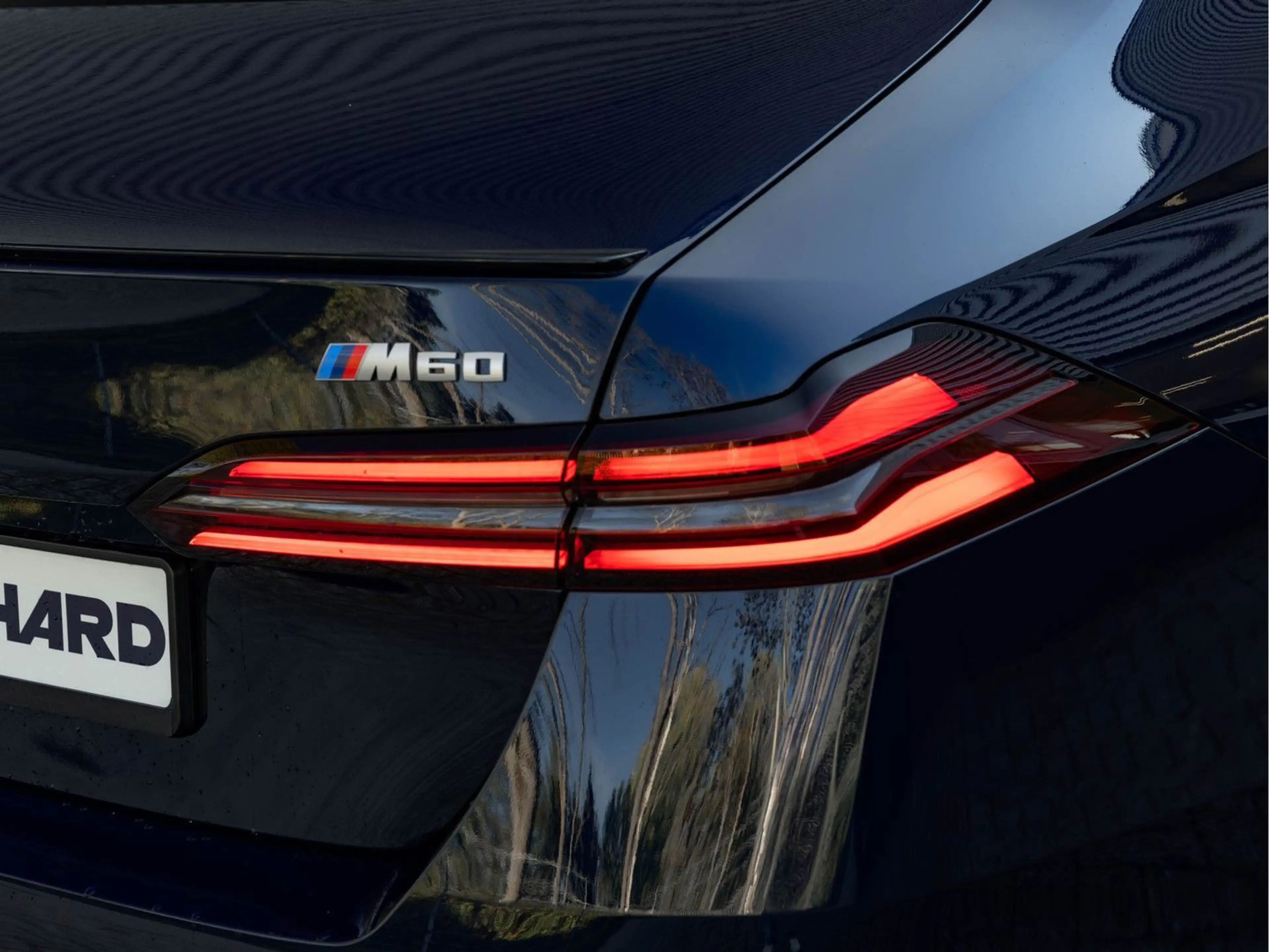 BMW i5 M60 xDrive - M-Sport Pro - Pano - Bowers & Wi — photo 14