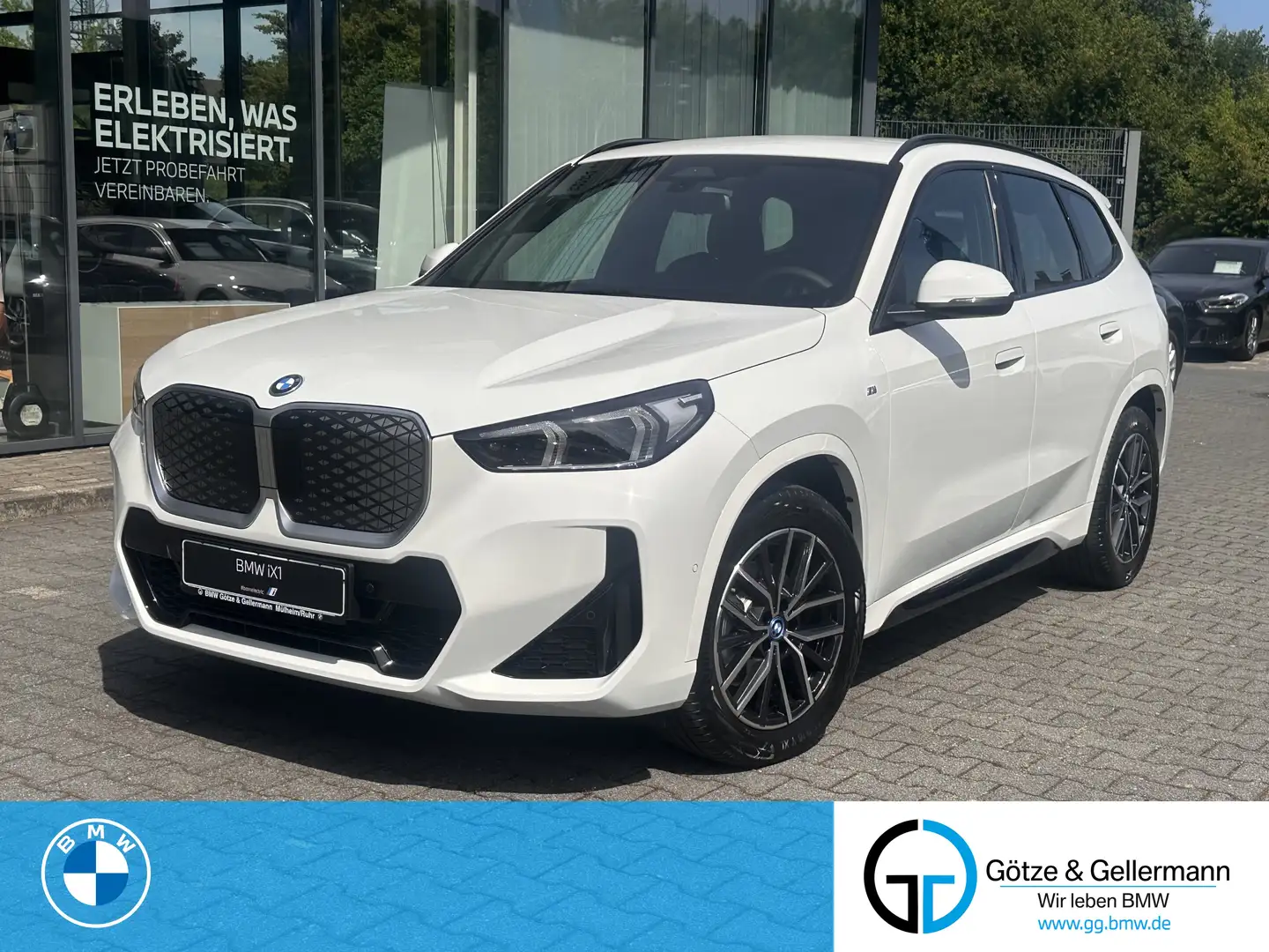 BMW iX1 eDrive20 M Sport /DrivingAssistant Adapt.LED Weiß - 1