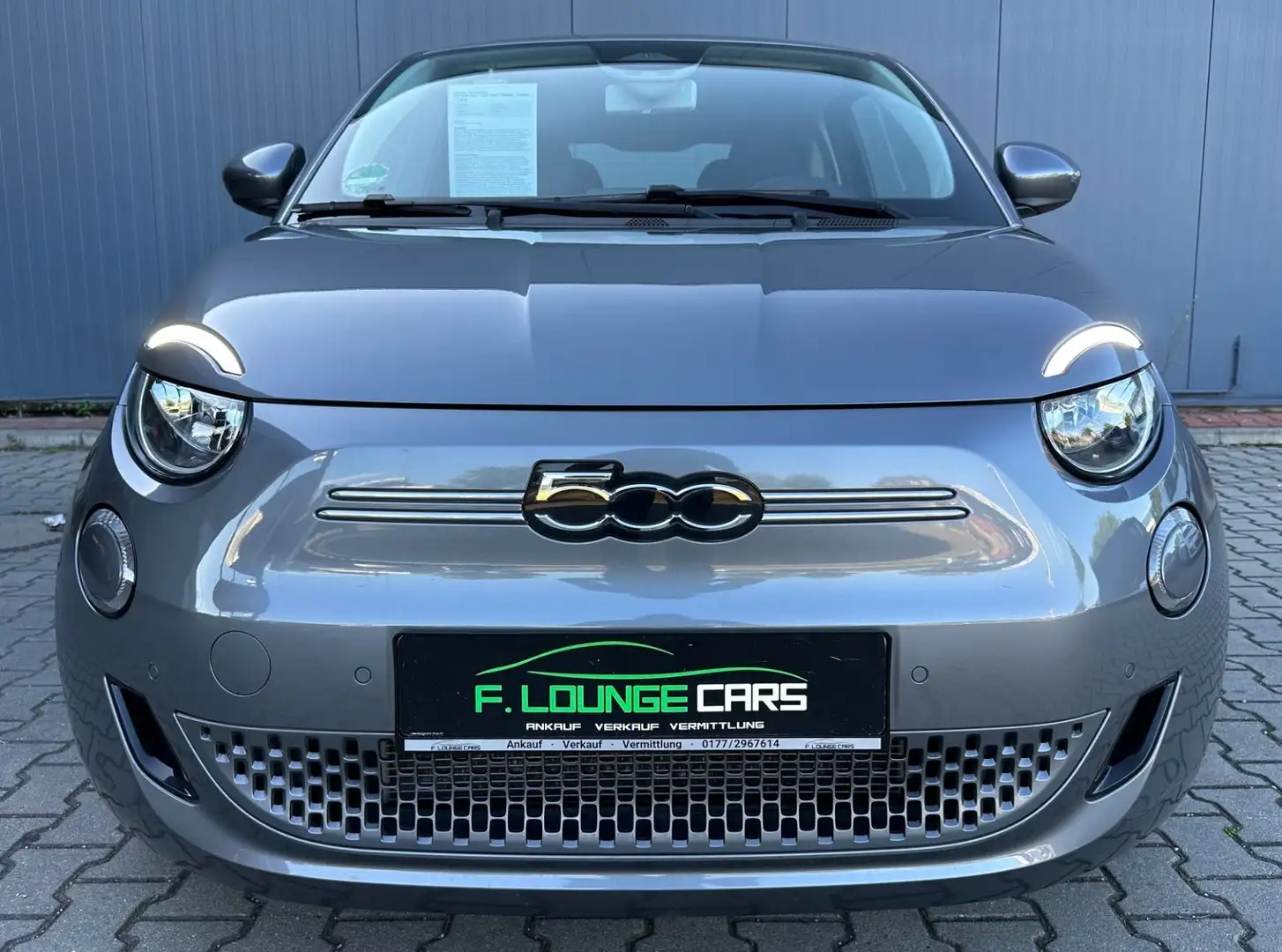 Fiat 500e Icon * LED* NAVI* Klimaa.* 1.Hand * 118PS * Grigio - 2
