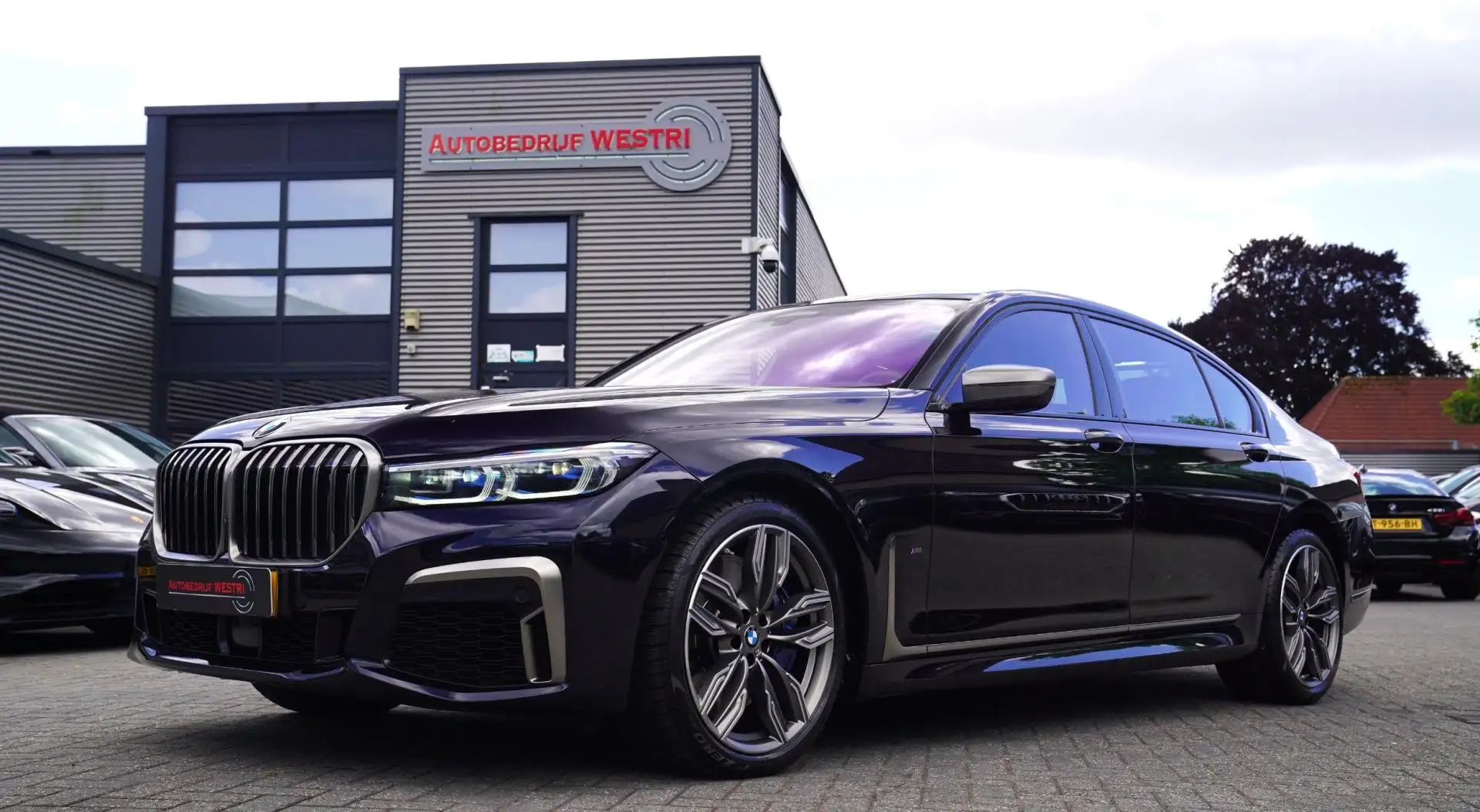 BMW 760 7-serie M760Li xDrive High Executive | Massage | T Noir - 1