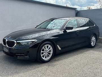 d Touring Aut. FACELIFT/LEDER/AHK/HIFI/SITZKLIM...
