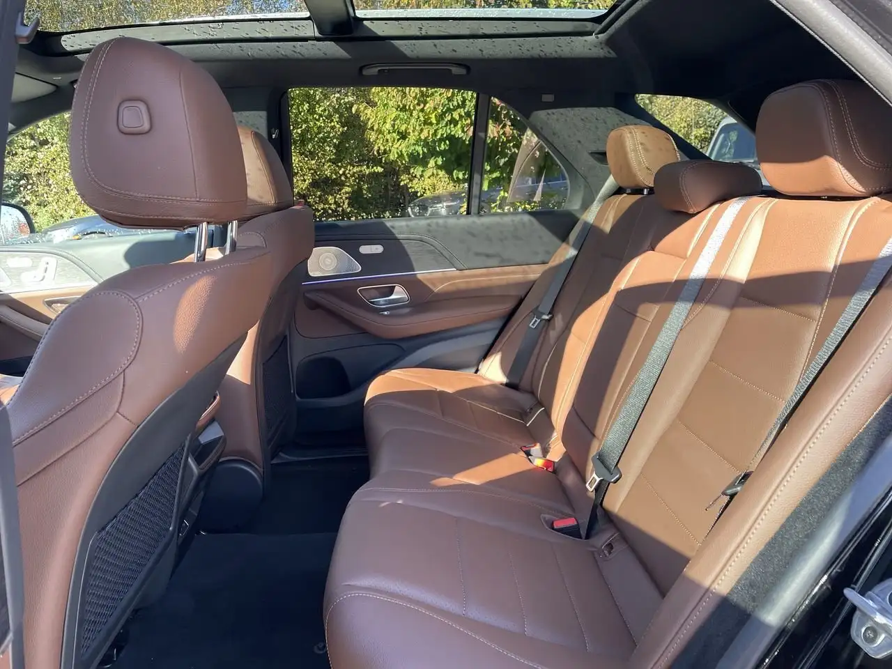 Mercedes-Benz GLE снимка Mercedes-Benz GLE