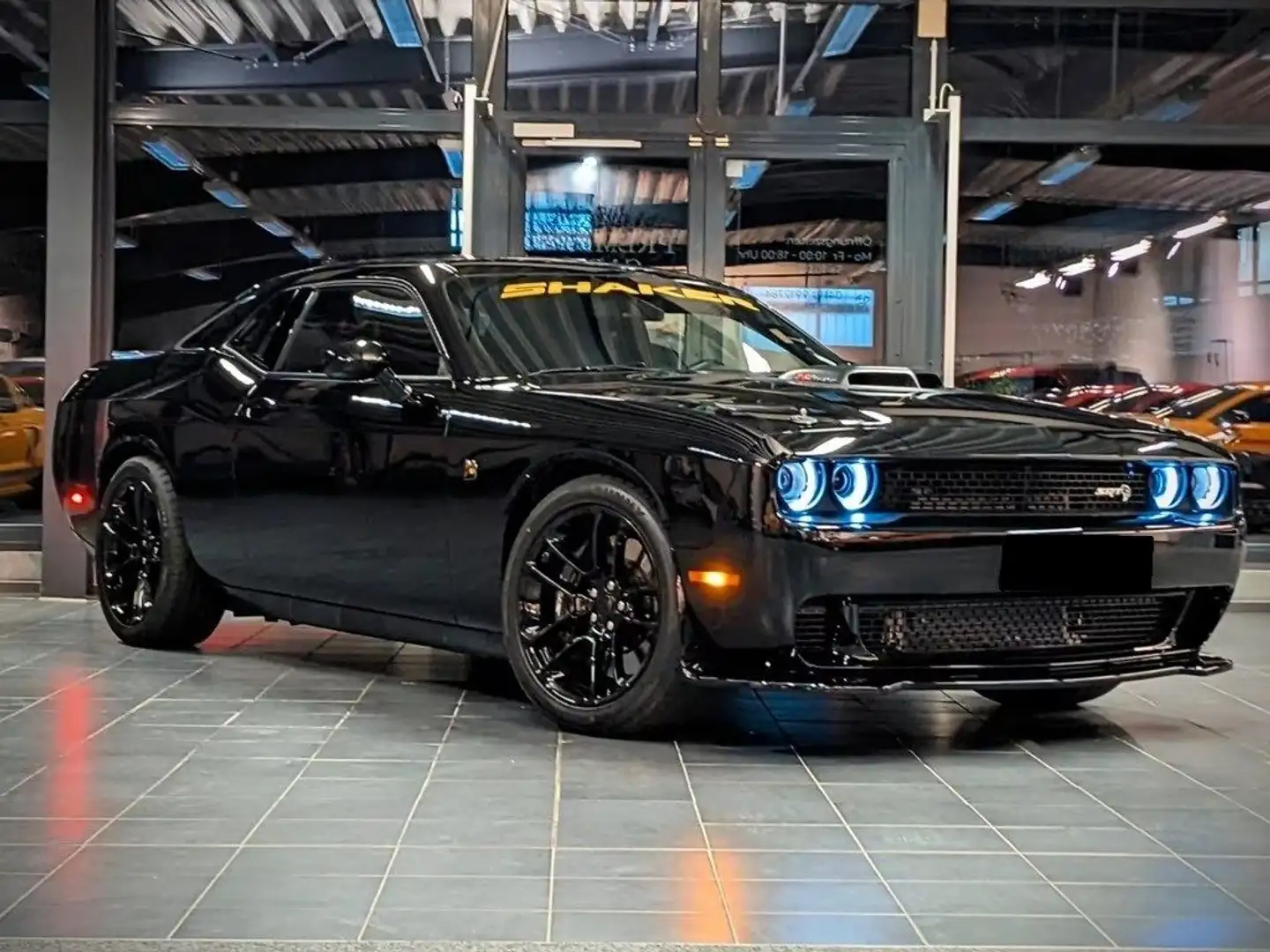 Dodge Challenger SRT 6,4 Scat Pack 392 HEMI Nero - 2
