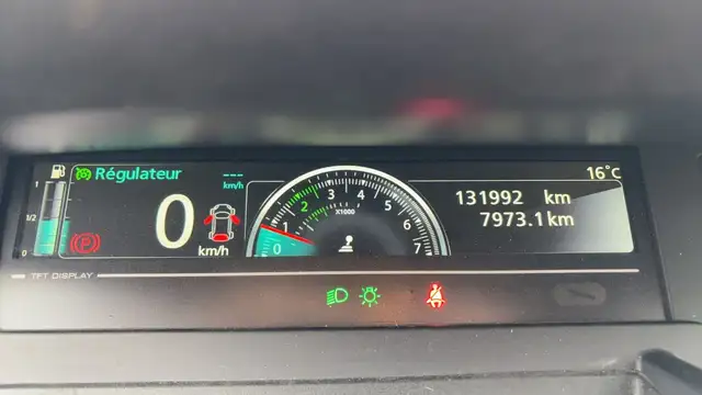 Renault Scenic view 12