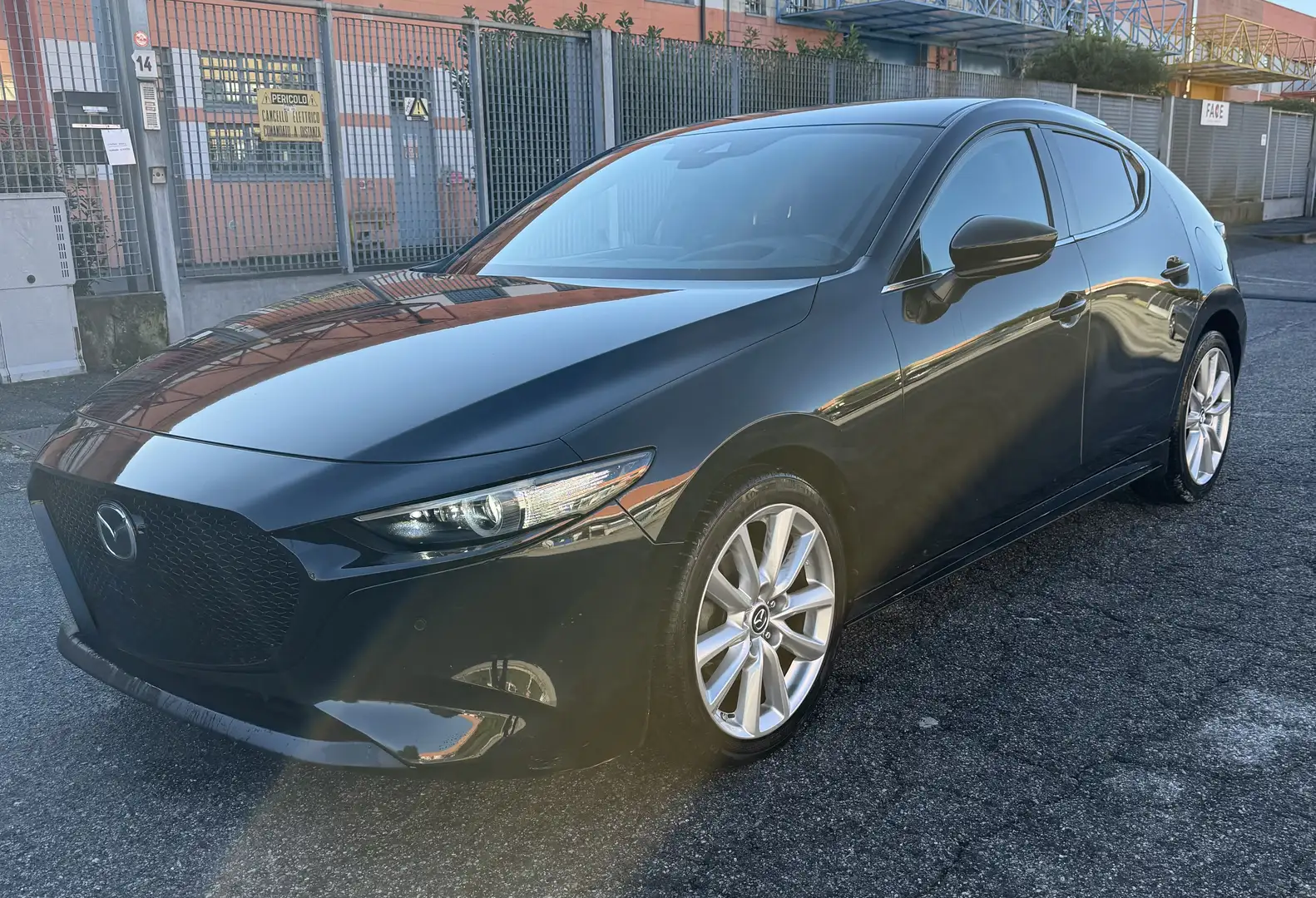 Mazda 3 5p 2.0 m-hybrid Exceed 122cv - 2