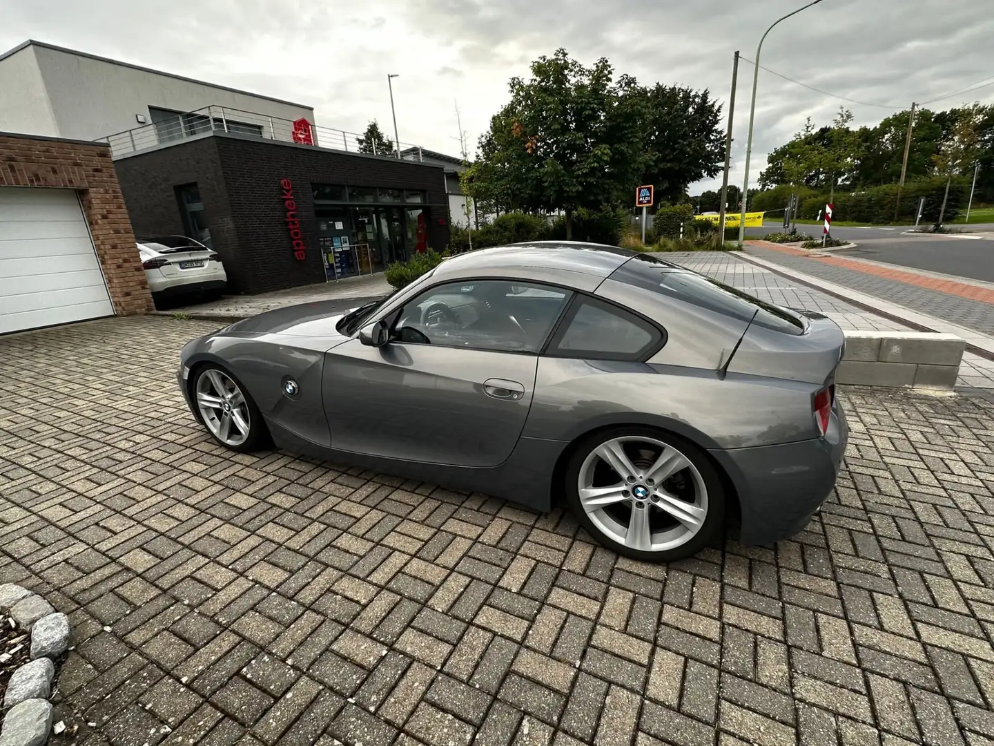 BMW Z4 Coupe 3.0si Aut. Gris - 2