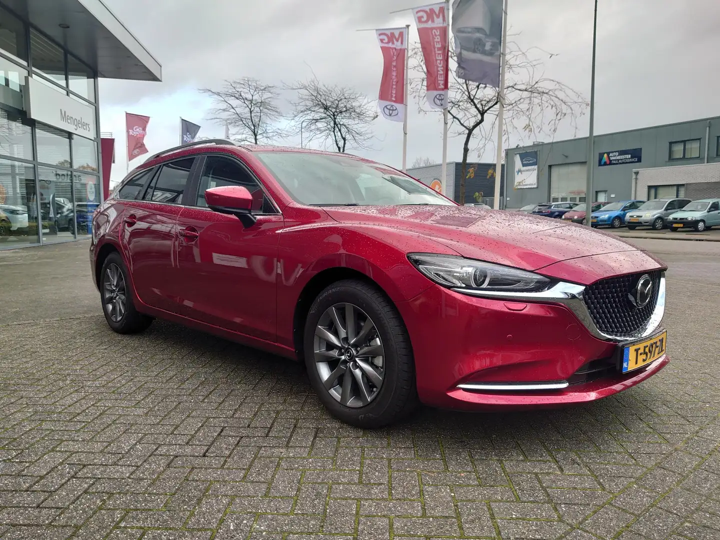 Mazda 6 Sportbreak 2.0 SkyActiv-G 165 6AT Business /Leer/T Rood - 2