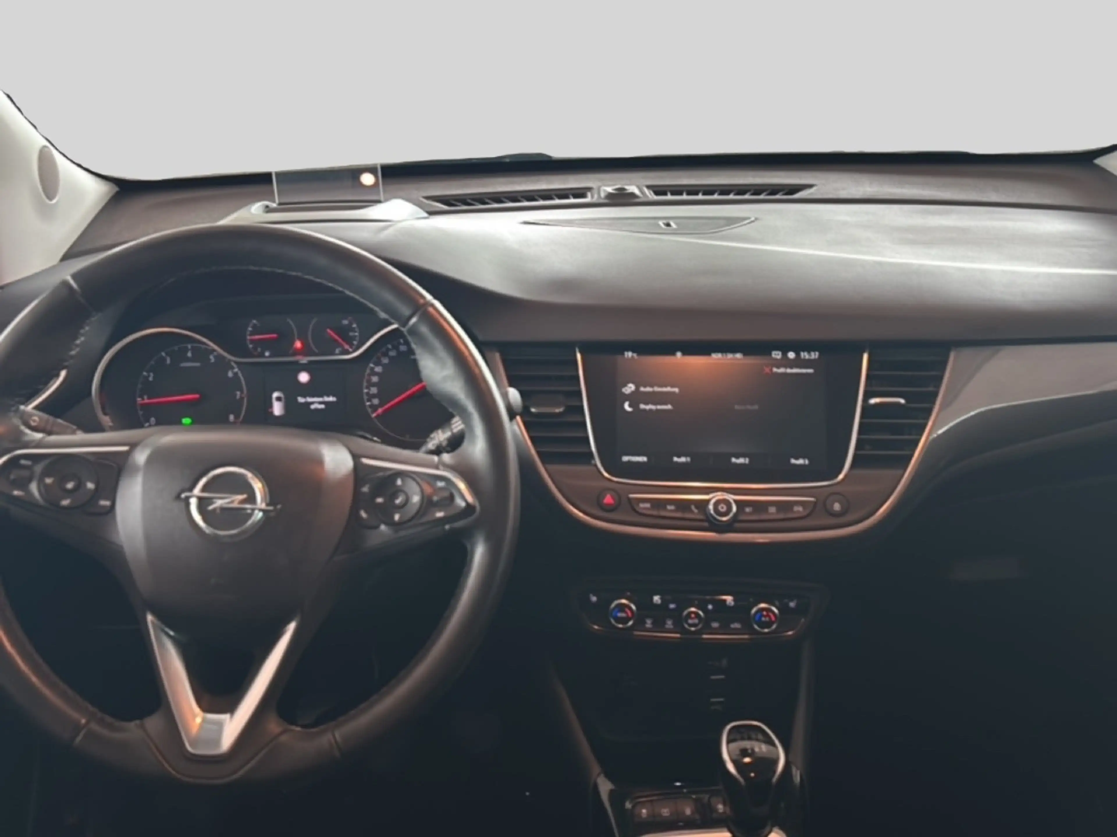 Opel Crossland Ultimate Shz Navi Kamera PDC v+h HUD Leder LED App — photo 15