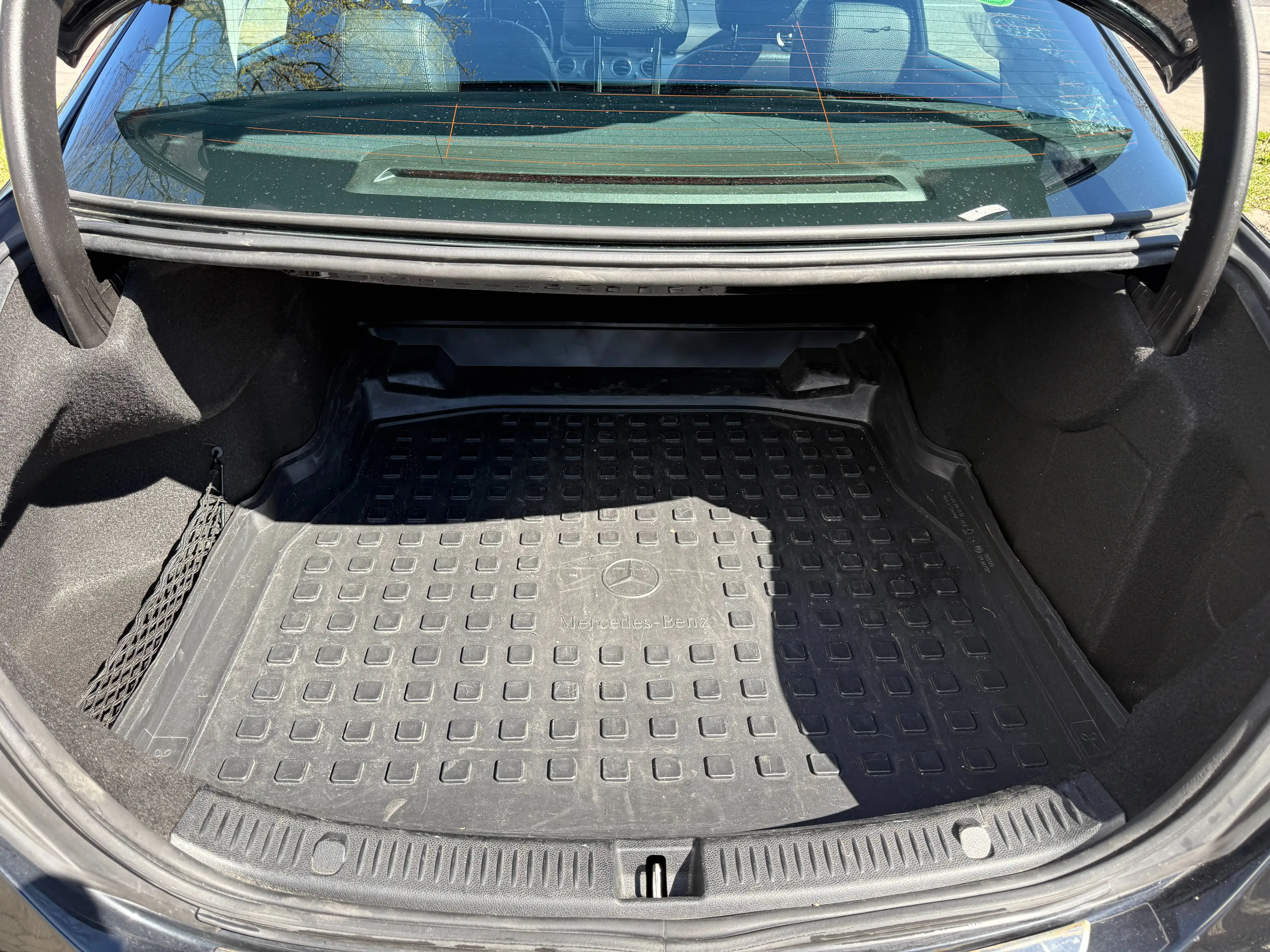 Mercedes-Benz E 220 -Limousine-Navi/Comand-PDC-TOP — photo 11