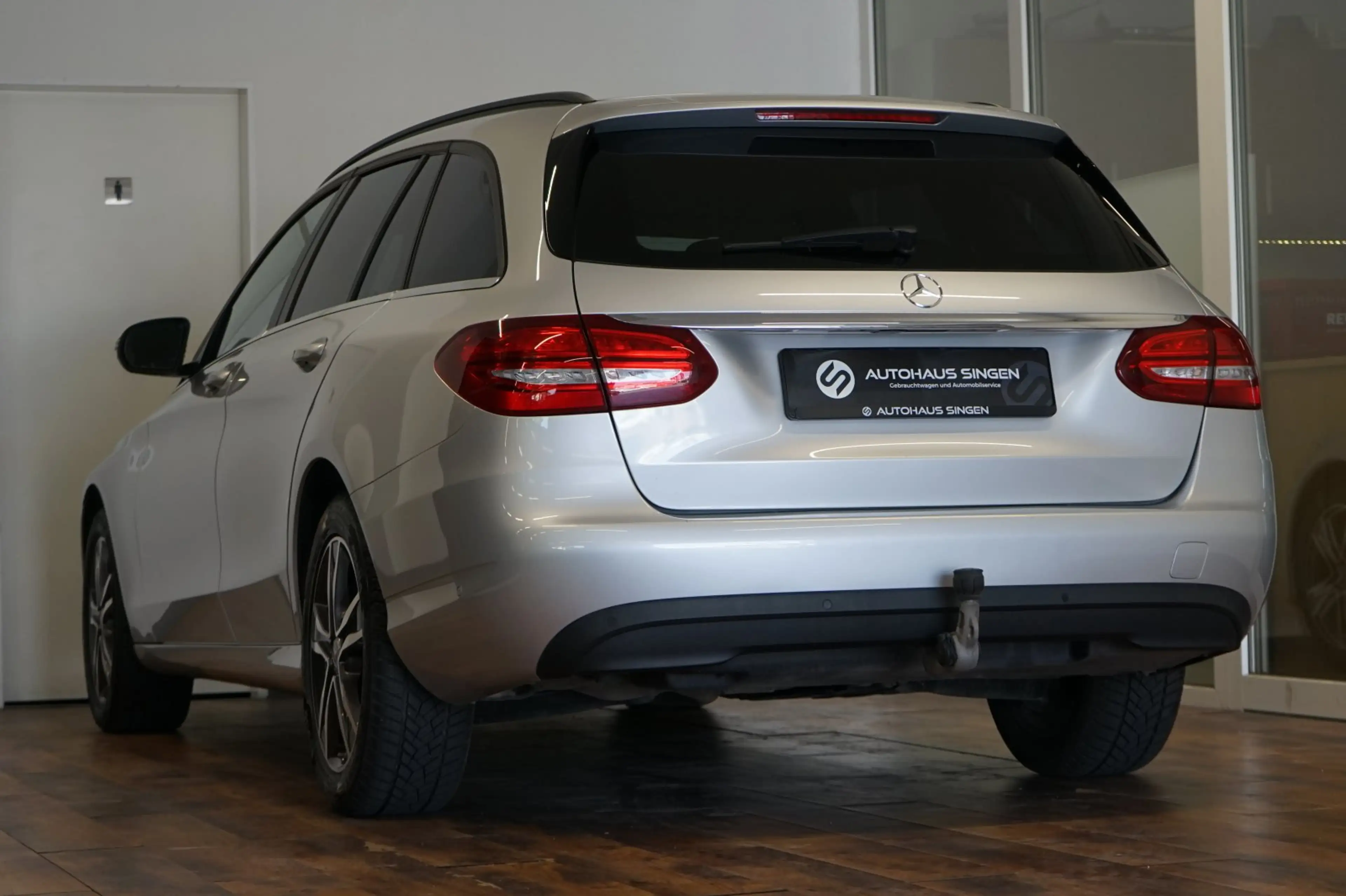 Mercedes-Benz C 200 d T 7G Tronic Plus|LED|NAVI|AHK — photo 13