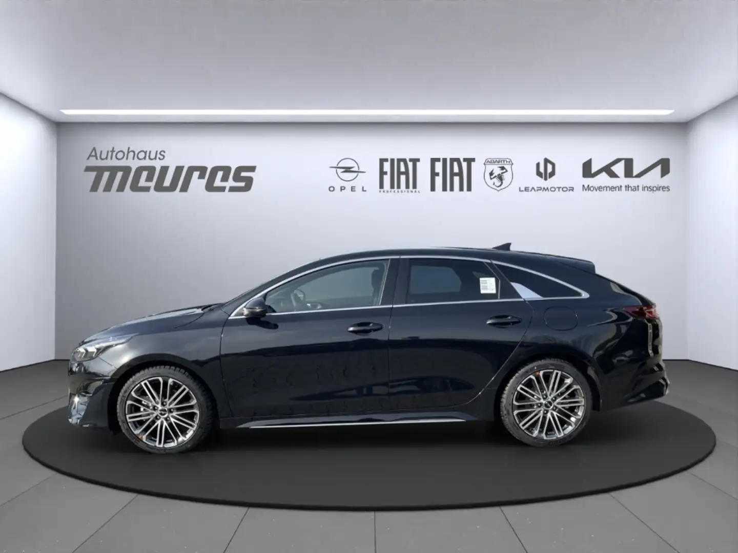 Kia ProCeed / pro_cee'd GT Line 1.5 T-GDI DCT Navi El. Heckklappe e-Sitze Negro - 2