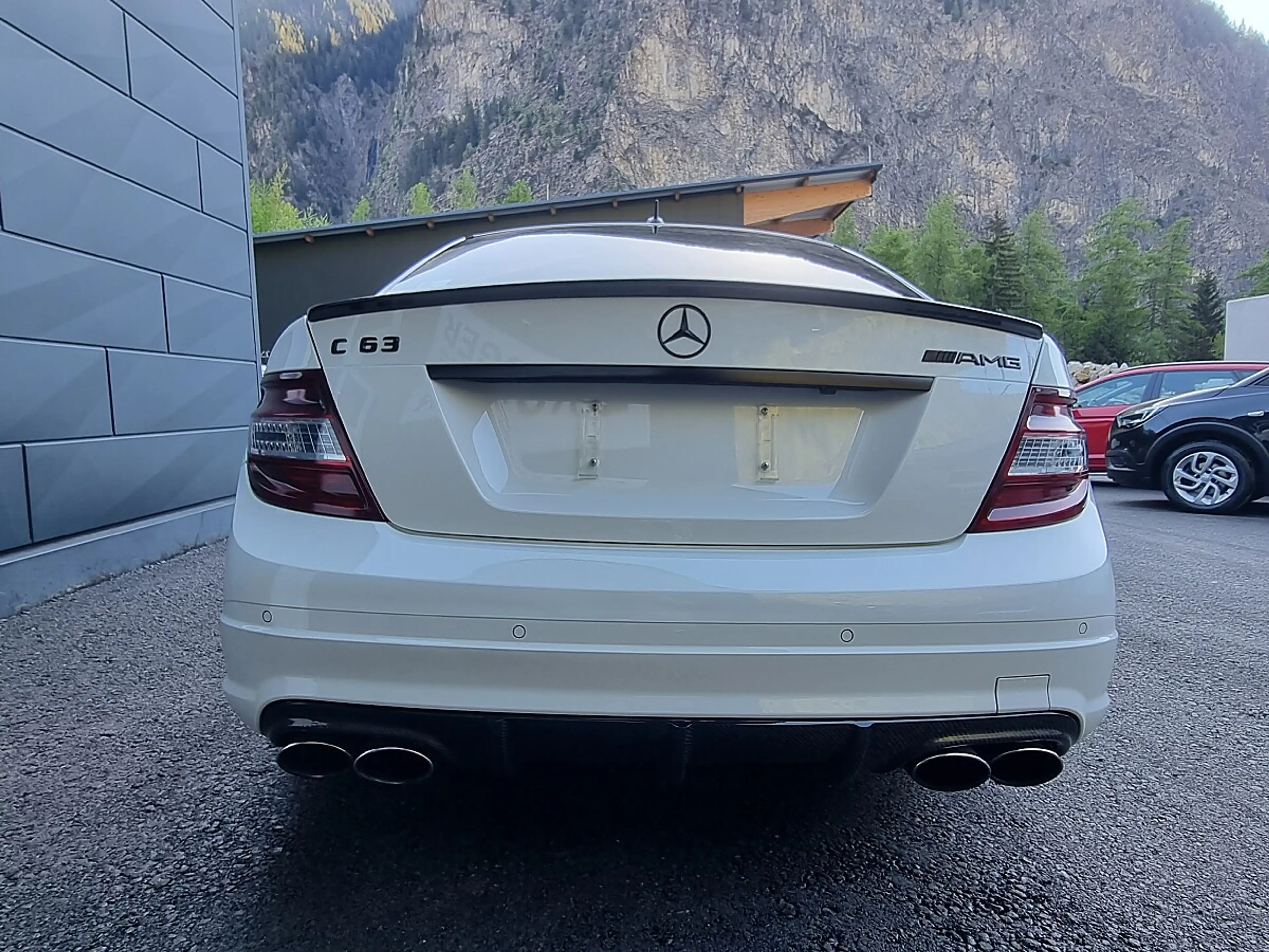 Mercedes-Benz C 63 AMG Avantgarde Aut.**LIEBHABERFAHRZEUG** — photo 5