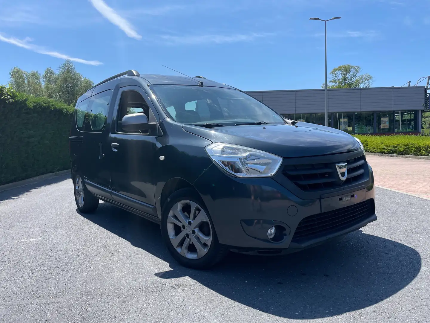 Dacia Dokker Dokker TCe 115 Celebration Grijs - 1