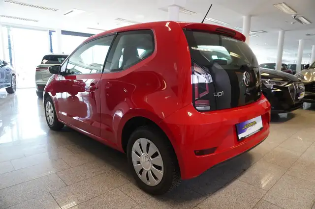 Volkswagen Up! view 4