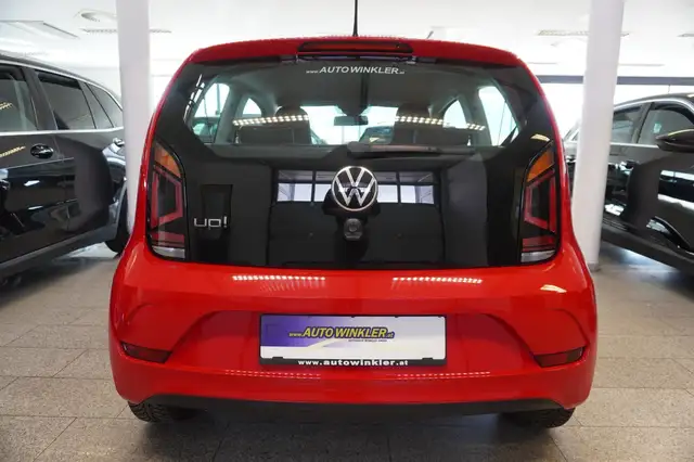 Volkswagen Up! view 6