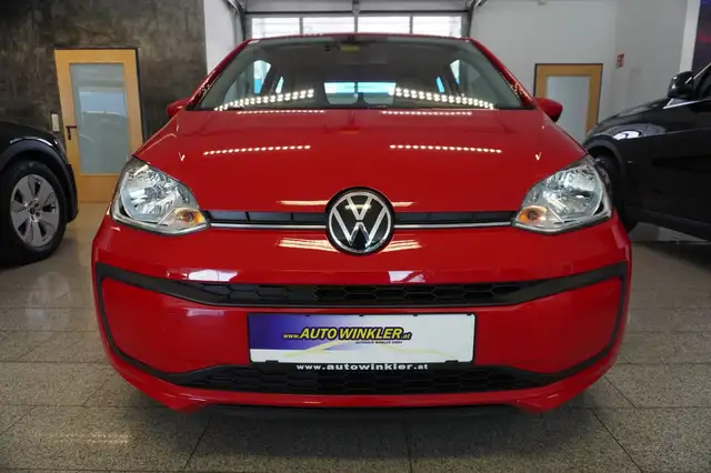 Volkswagen Up! view 2