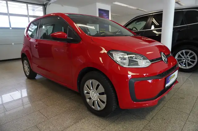 Volkswagen Up! view 3